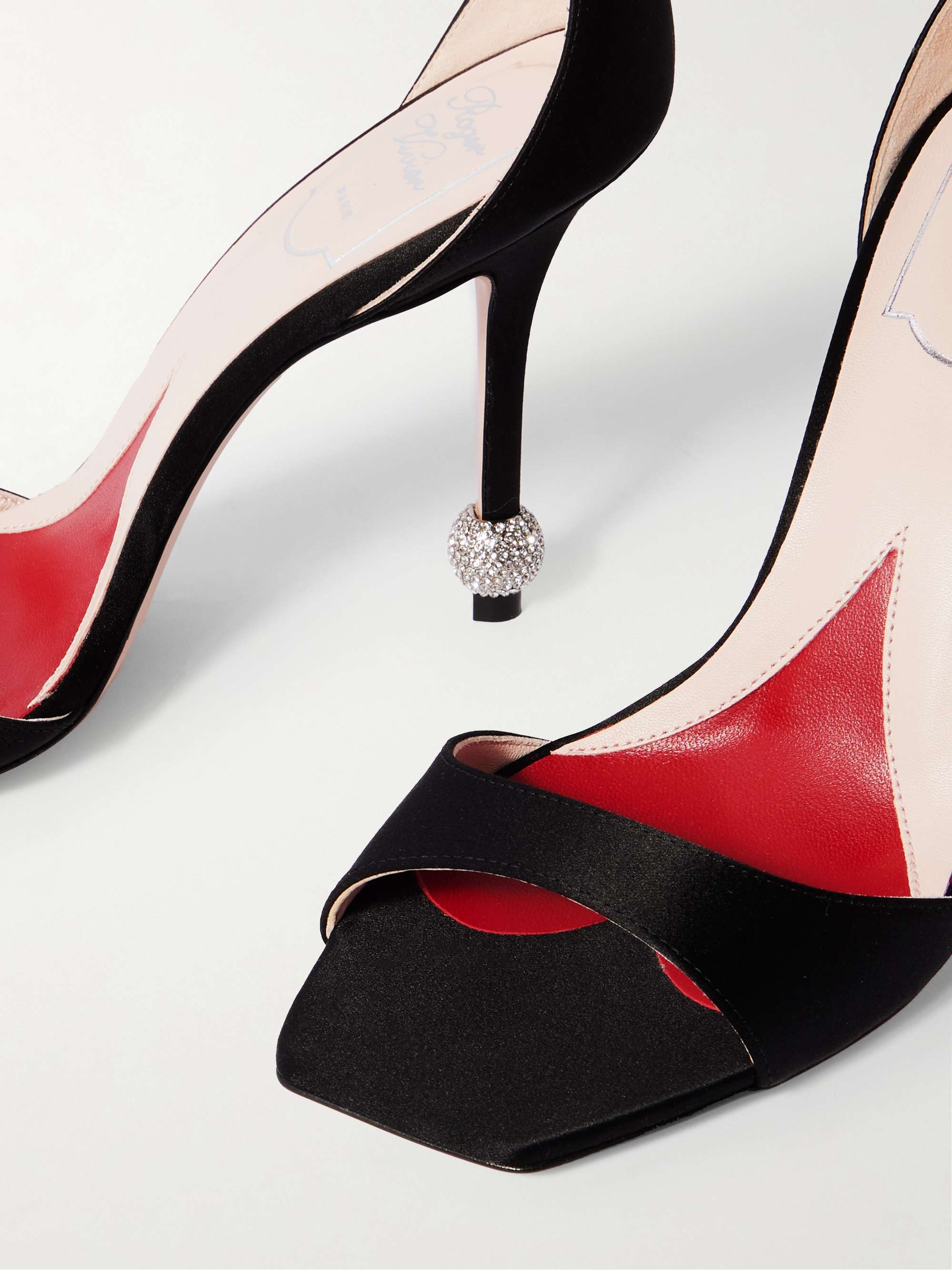 ROGER VIVIER 