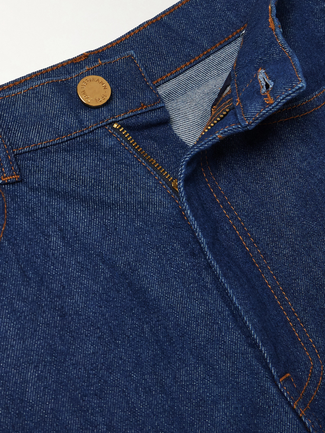 Illuminate Belted High-Rise Barrel-Leg Jeans