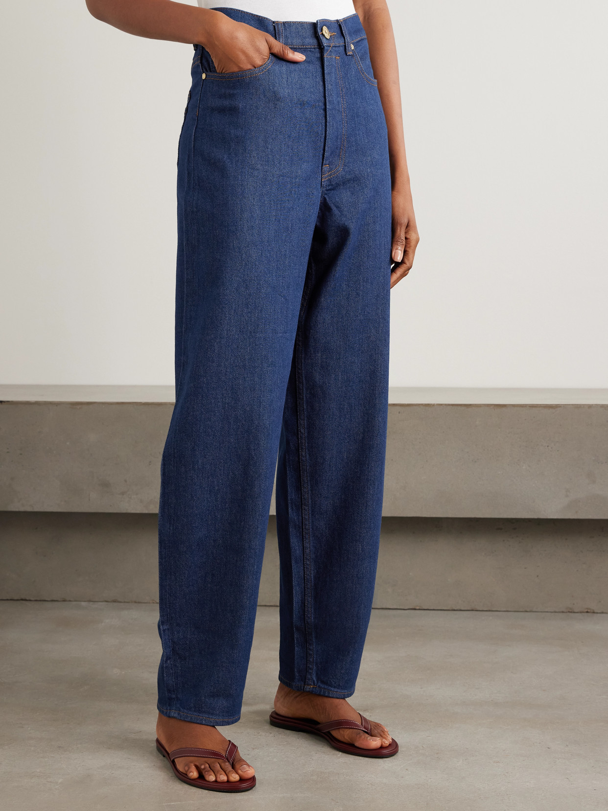 Illuminate Belted High-Rise Barrel-Leg Jeans