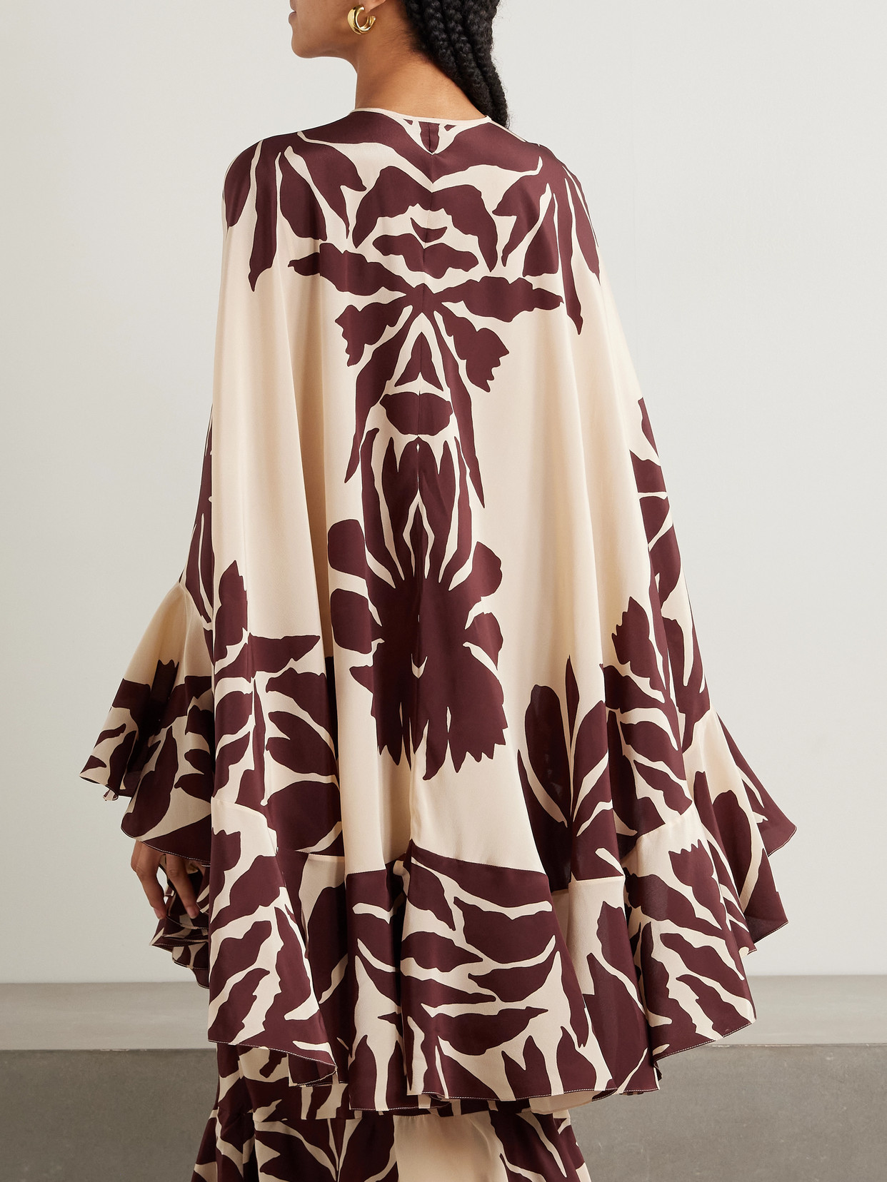 Aromatic Garden Ruffled Printed Silk Crepe De Chine Cape