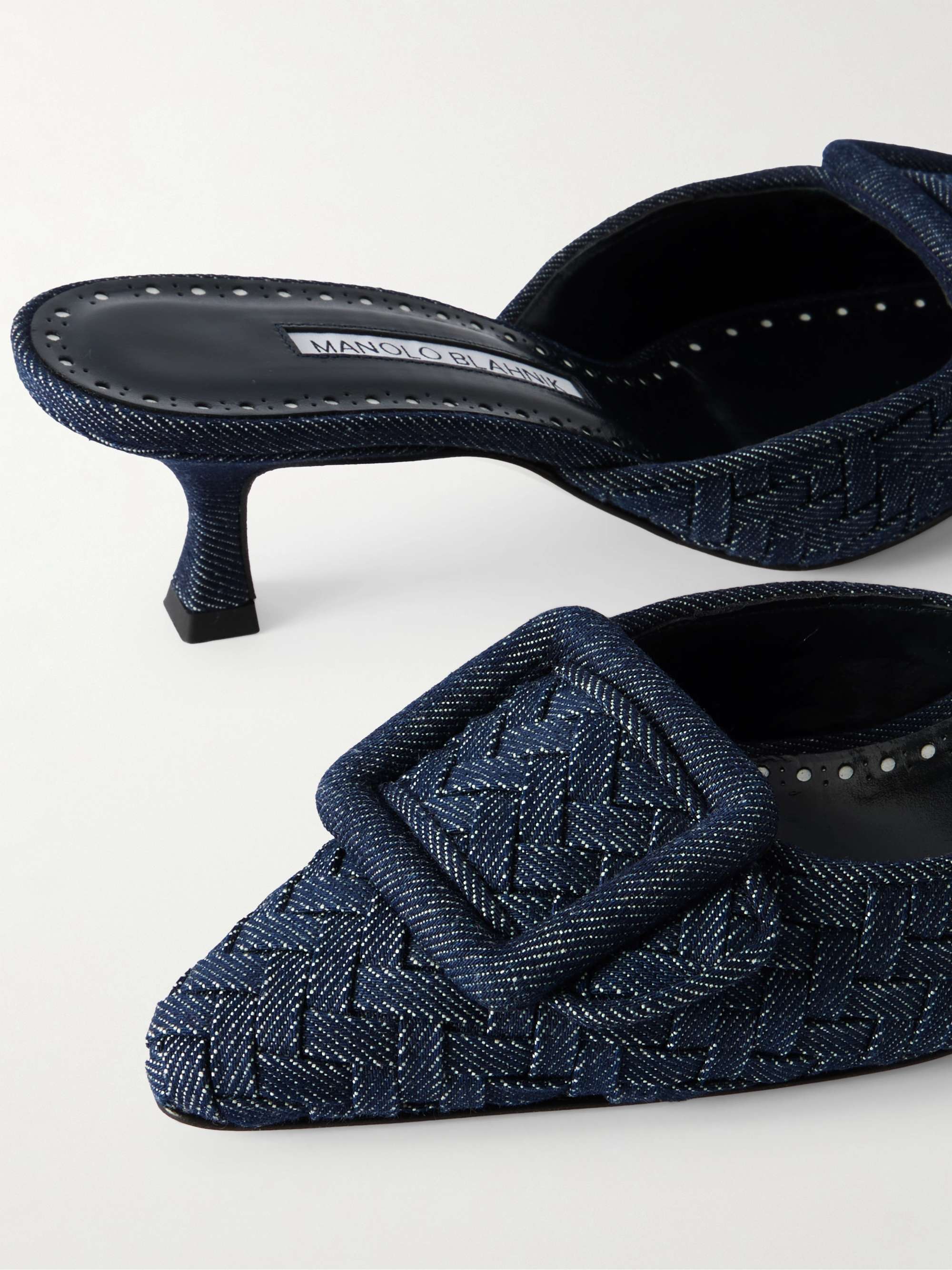 MANOLO BLAHNIK 
