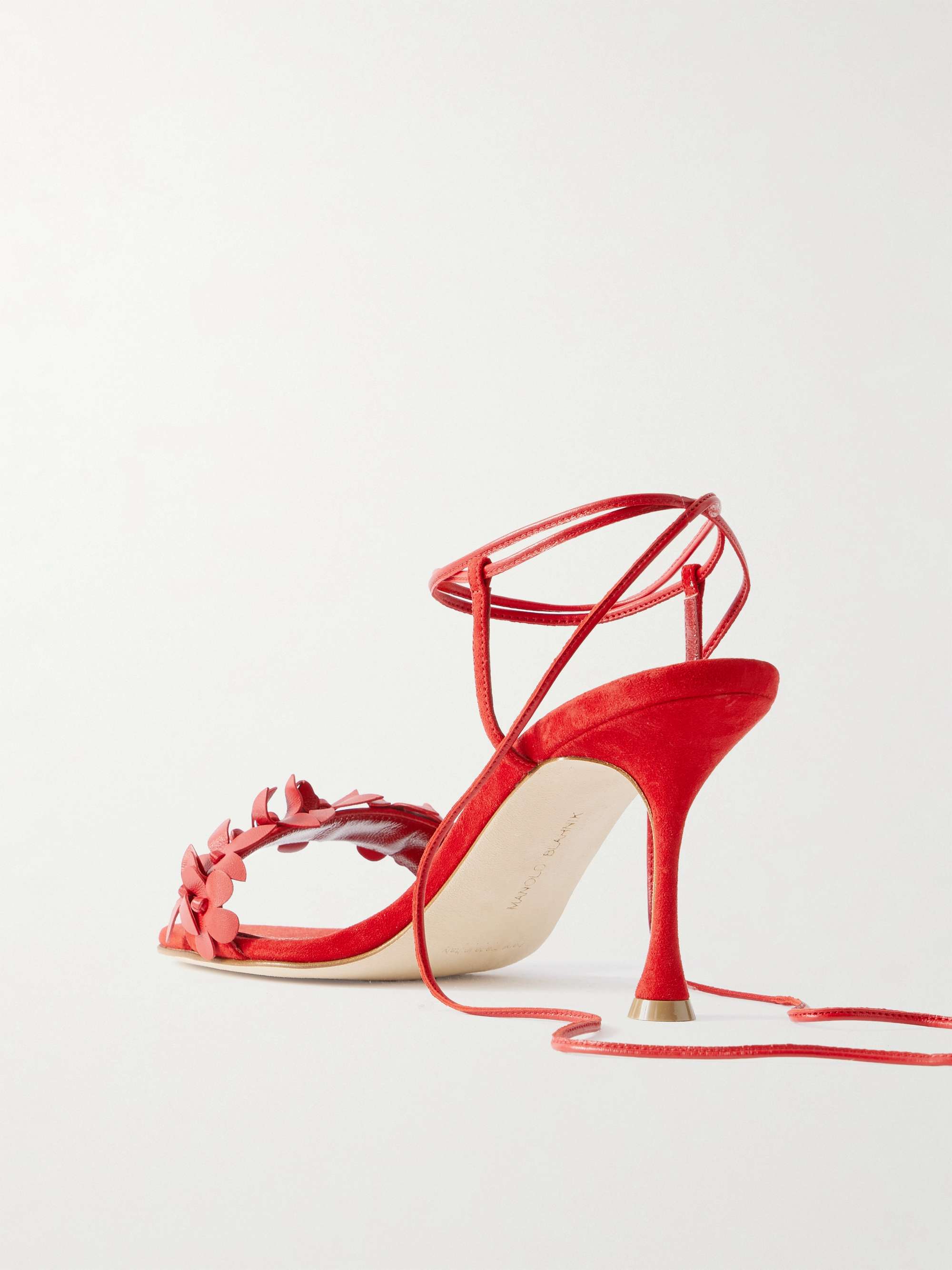 MANOLO BLAHNIK 