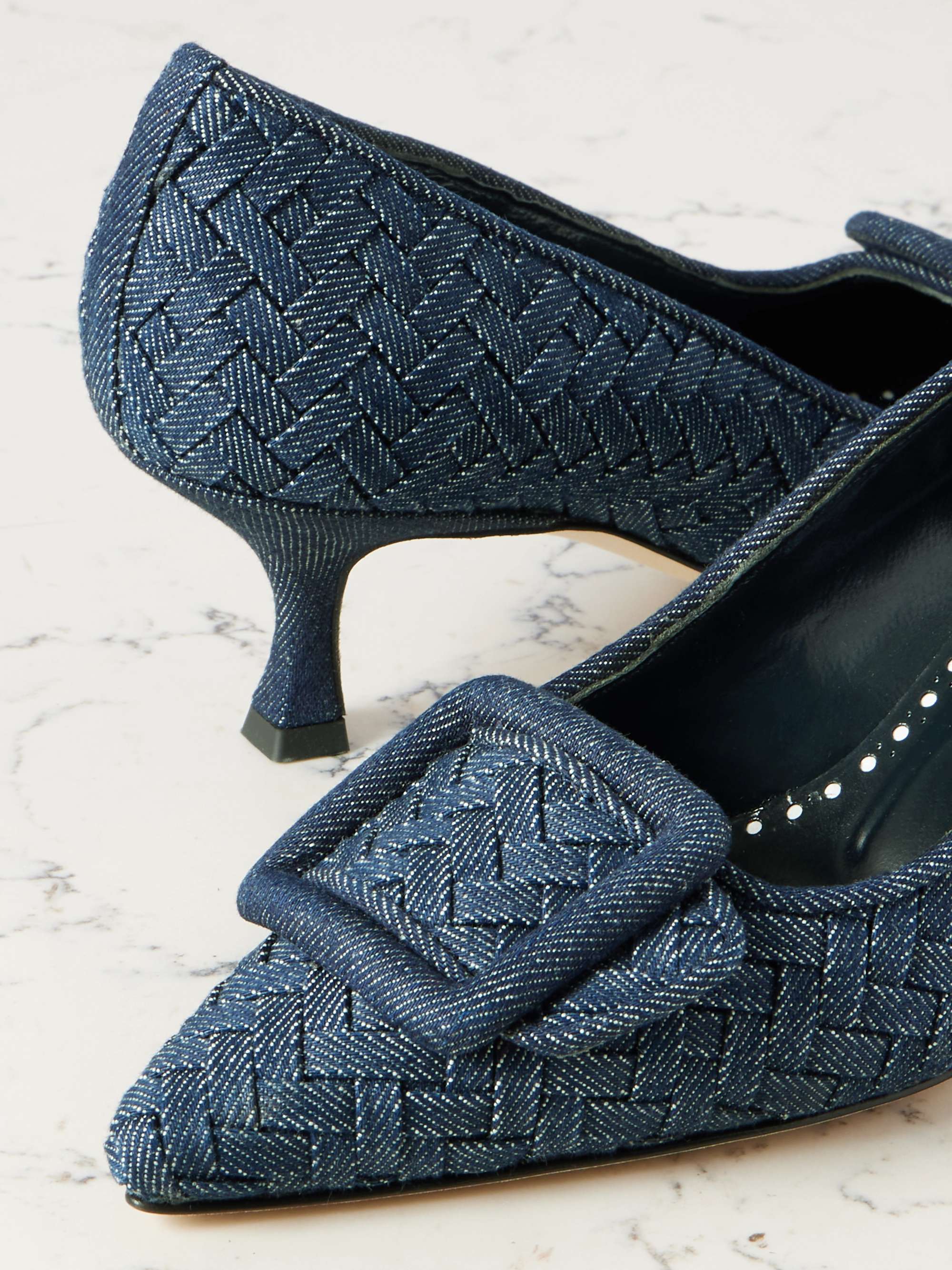 MANOLO BLAHNIK 