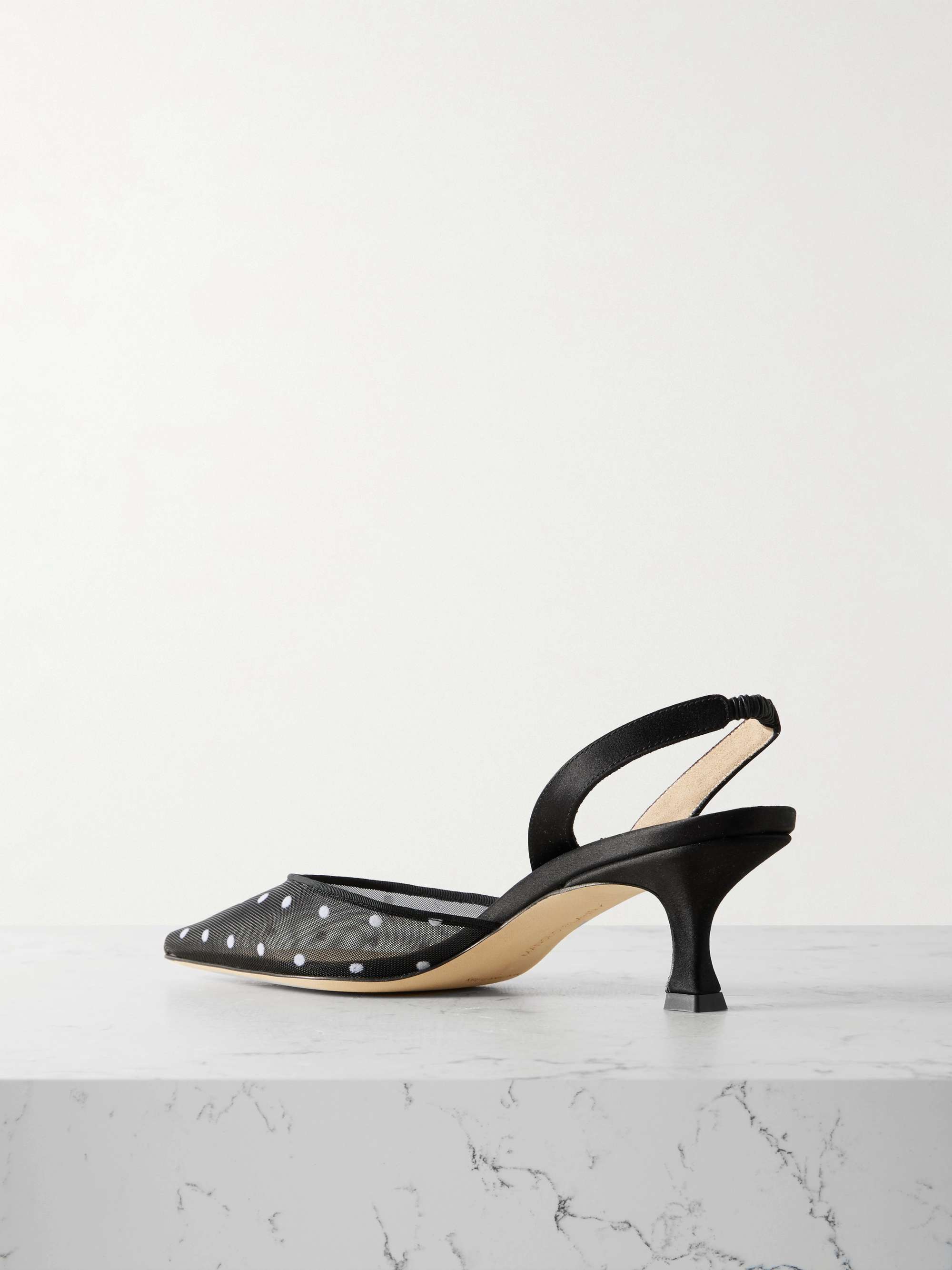 MANOLO BLAHNIK 