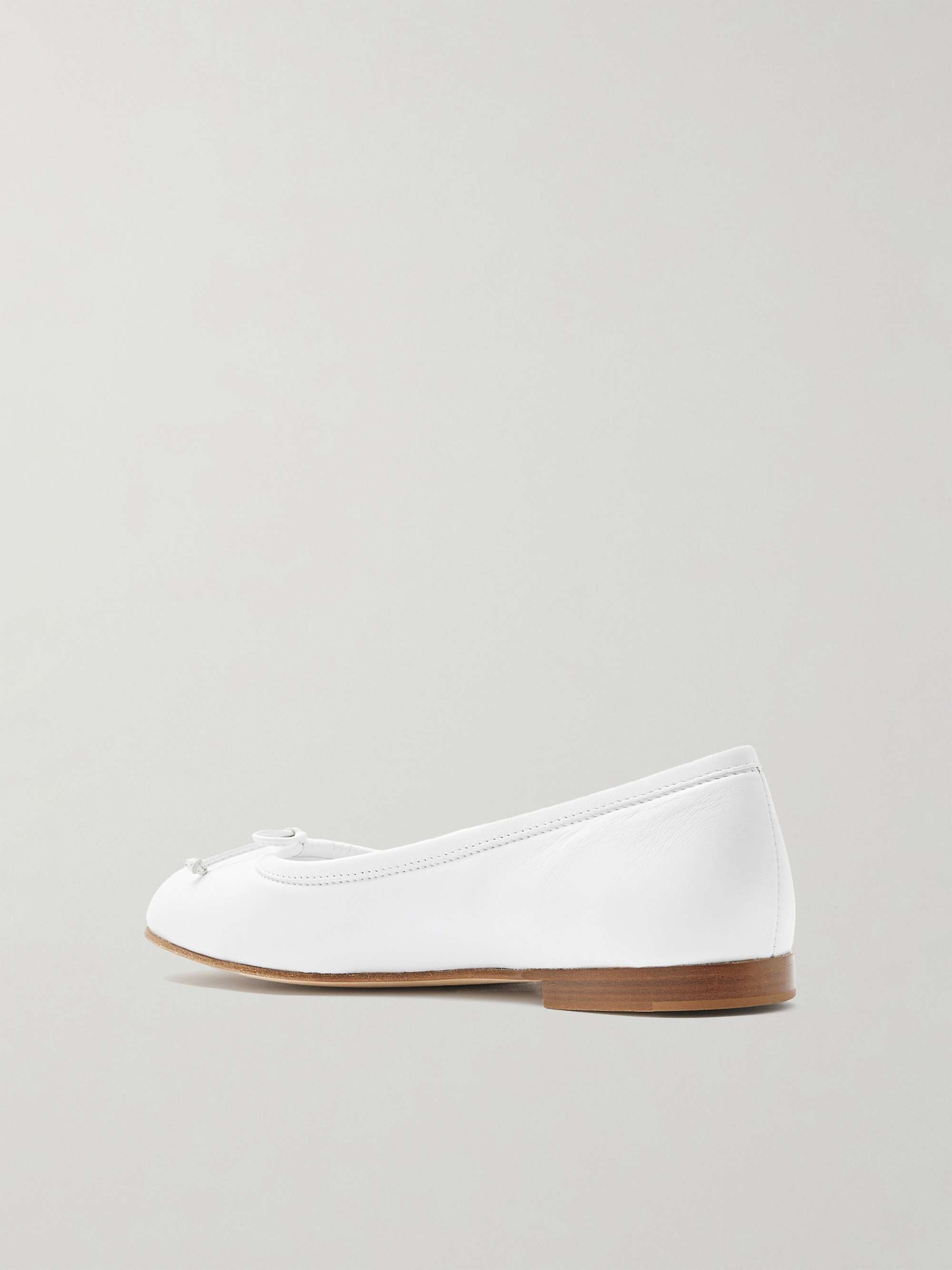 MANOLO BLAHNIK 