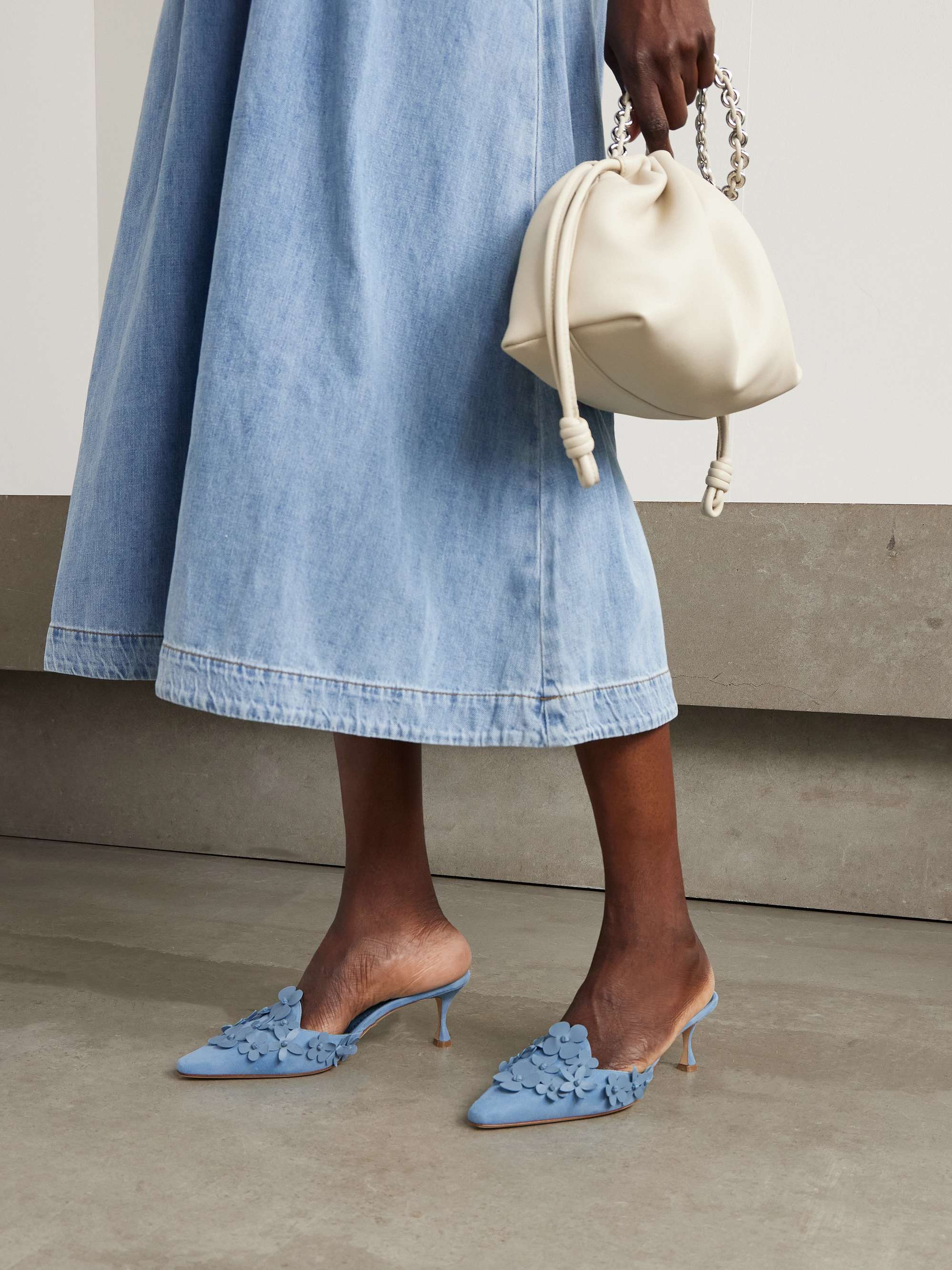 MANOLO BLAHNIK 