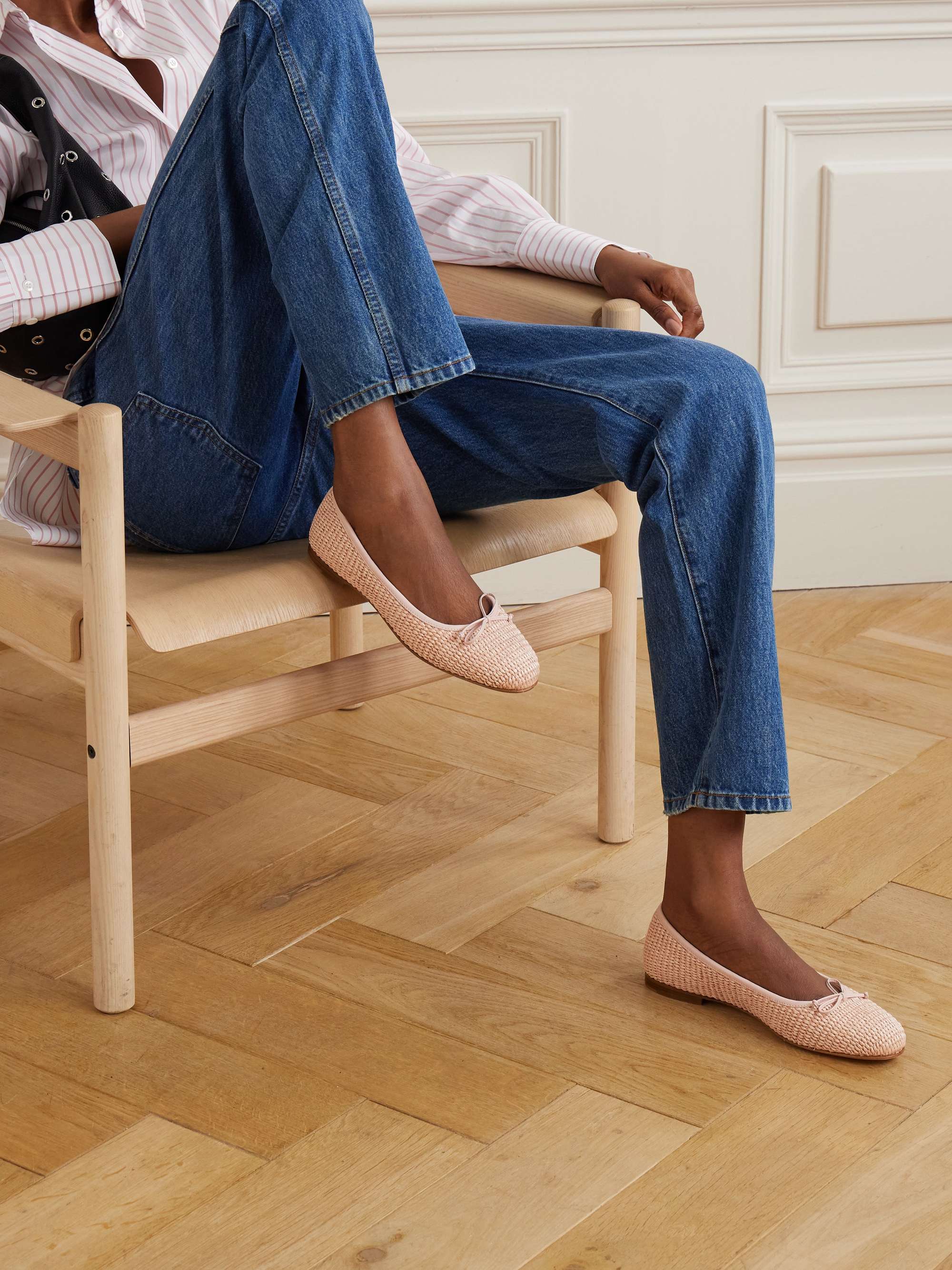 MANOLO BLAHNIK 