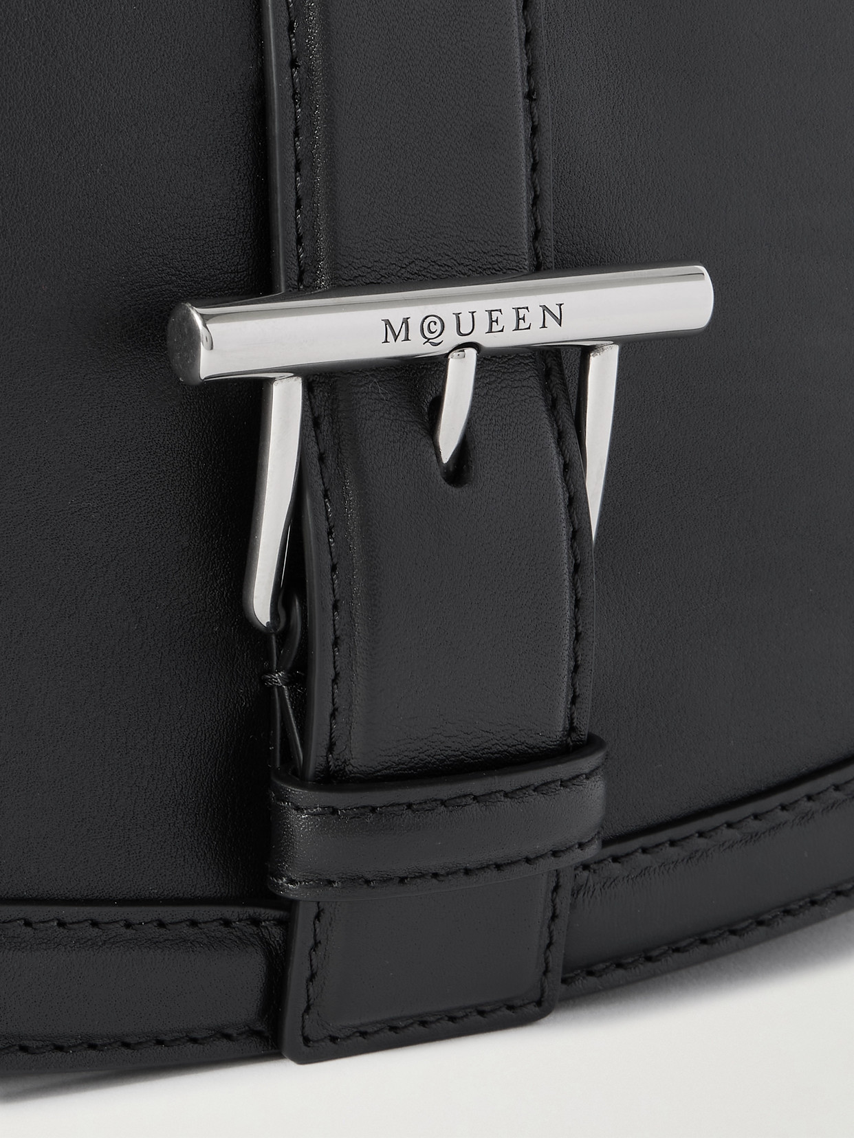 Alexander Mcqueen Buckle-embellished Leather Shoulder Bag In Black