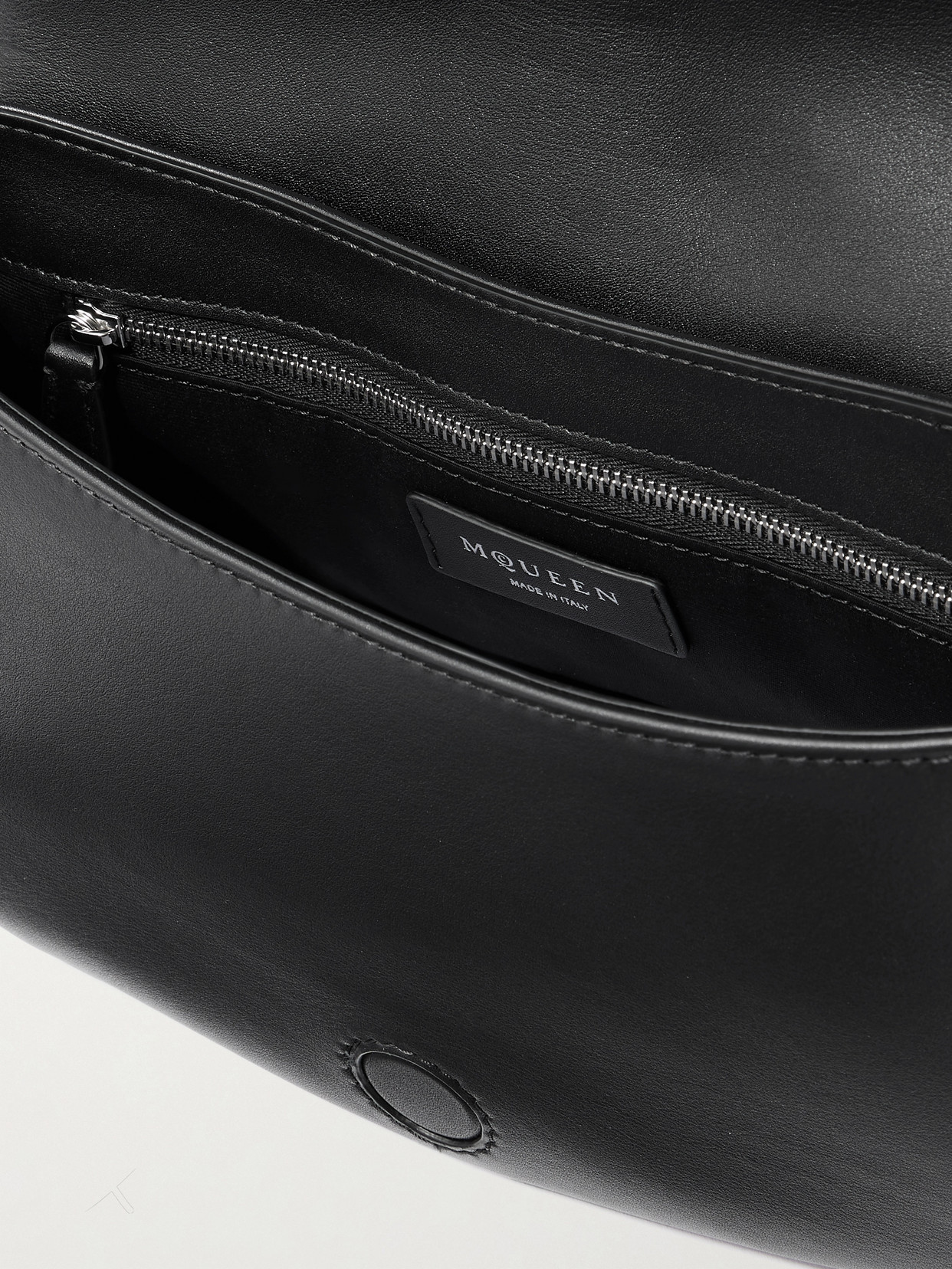 Alexander Mcqueen Buckle-embellished Leather Shoulder Bag In Black