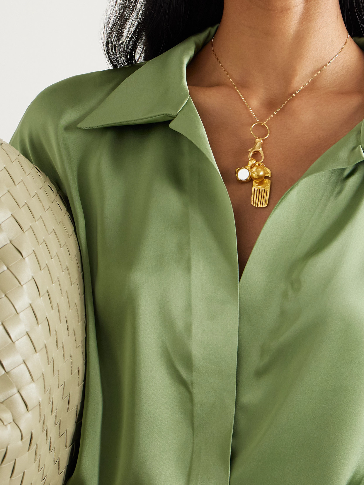 Alighieri The Vanity Trio Recycled Gold-plated Charm In Gold