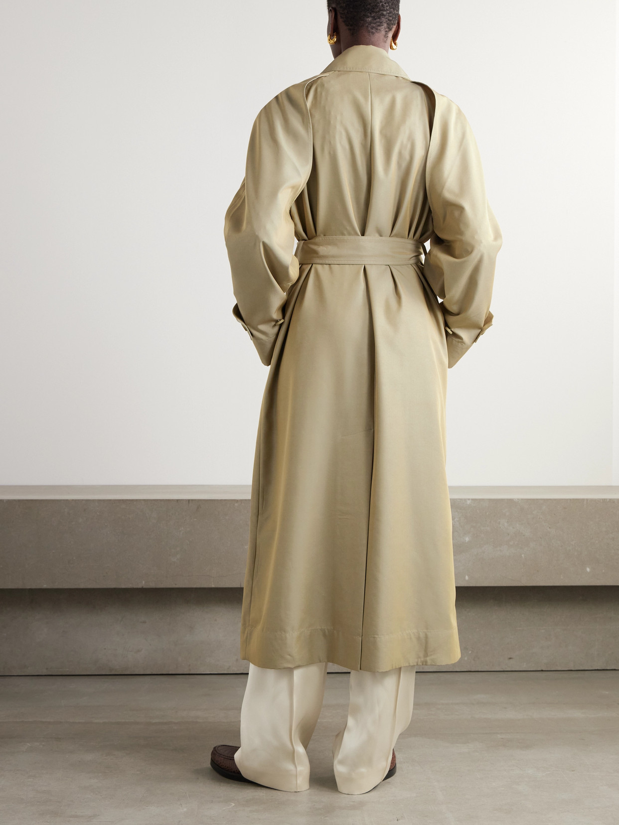 THE FRANKIE SHOP ASTORIA CUTOUT TENCEL™ LYOCELL-BLEND TRENCH COAT