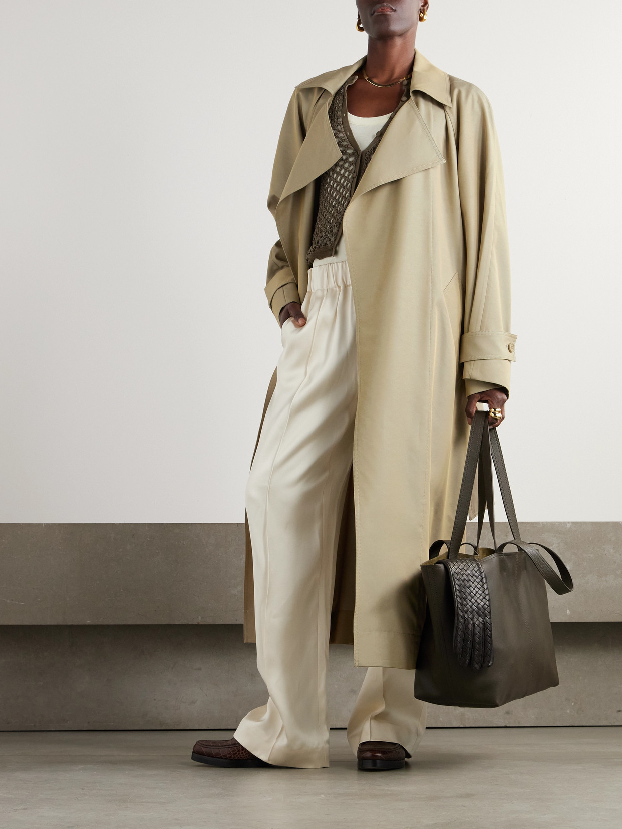 THE FRANKIE SHOP ASTORIA CUTOUT TENCEL™ LYOCELL-BLEND TRENCH COAT