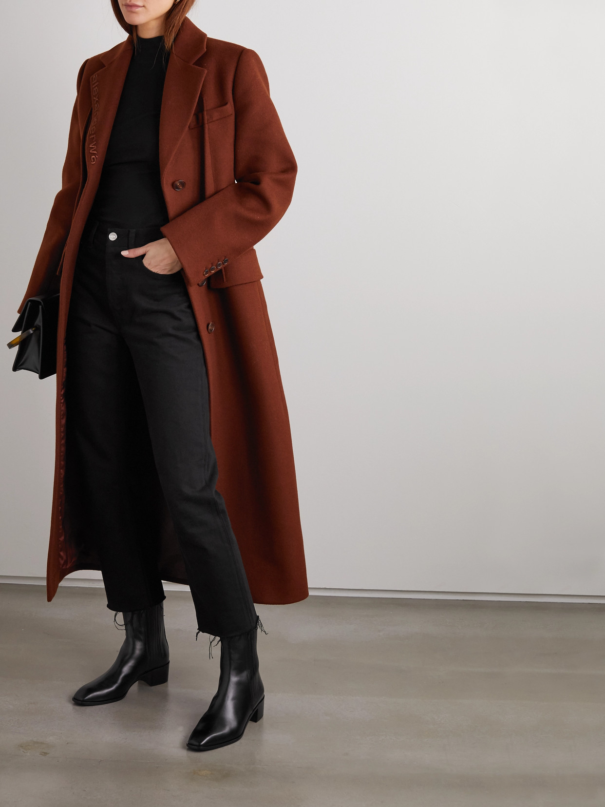 Aeyde Neil Leather Chelsea Boots In Black