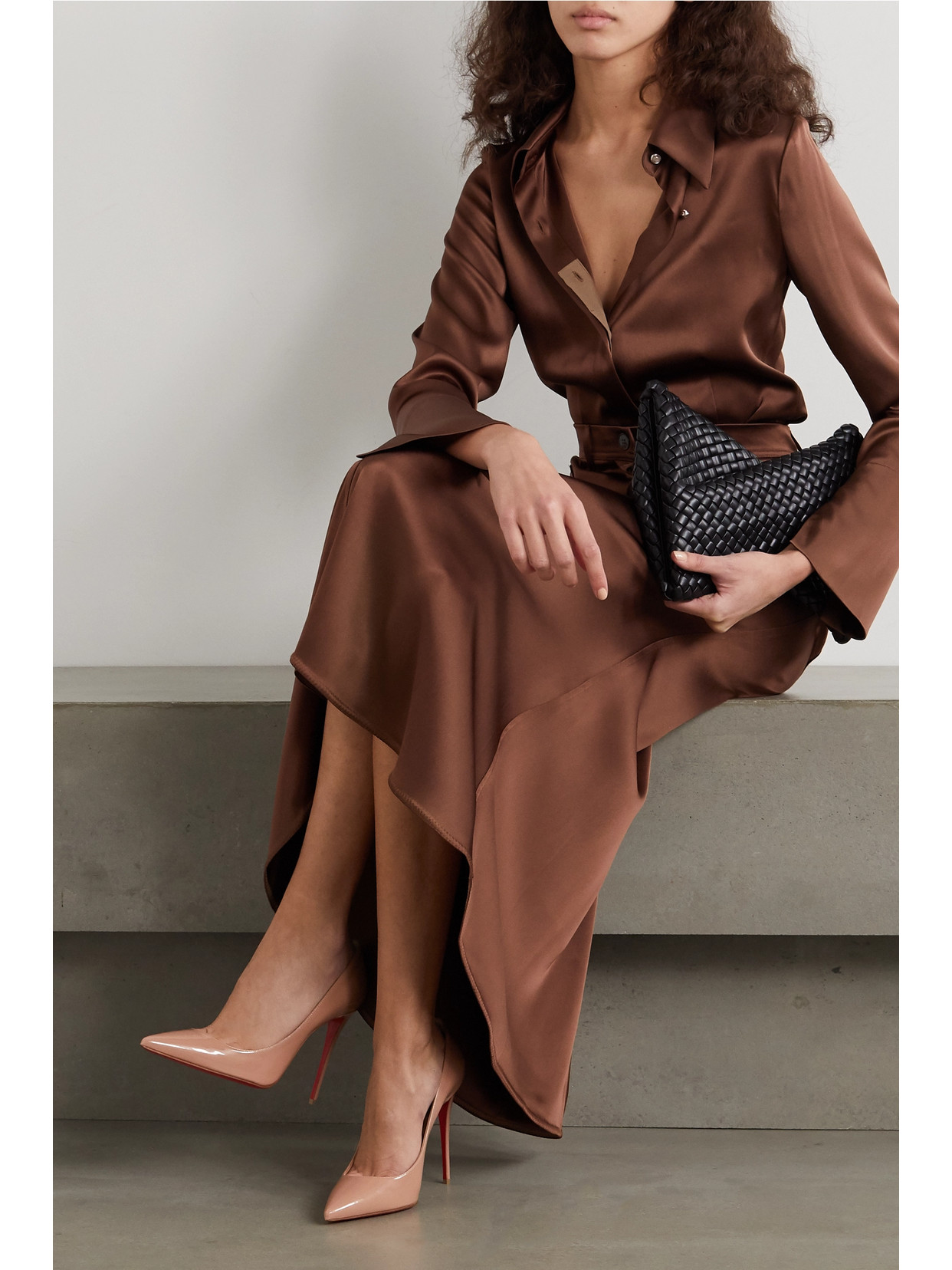 Christian Louboutin So Kate Patent Pointed-toe Red Sole Pump In Neutrals