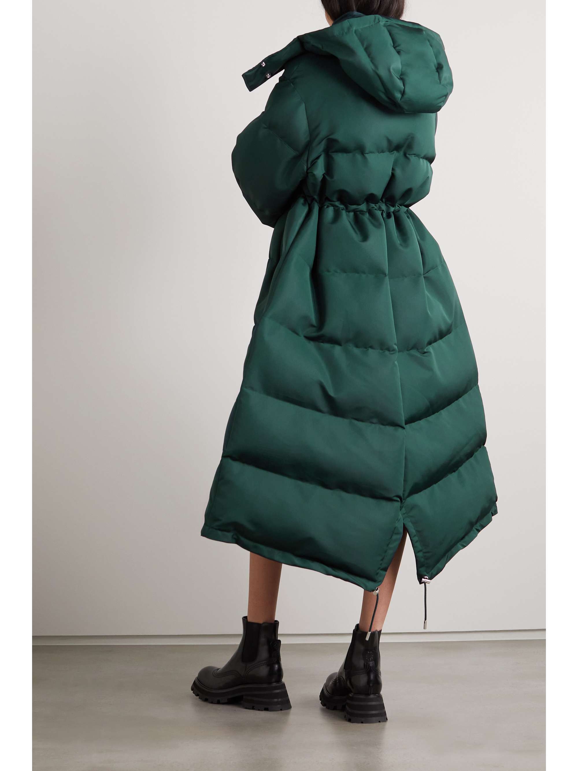 ALEXANDER MCQUEEN Hooded quilted padded shell coat