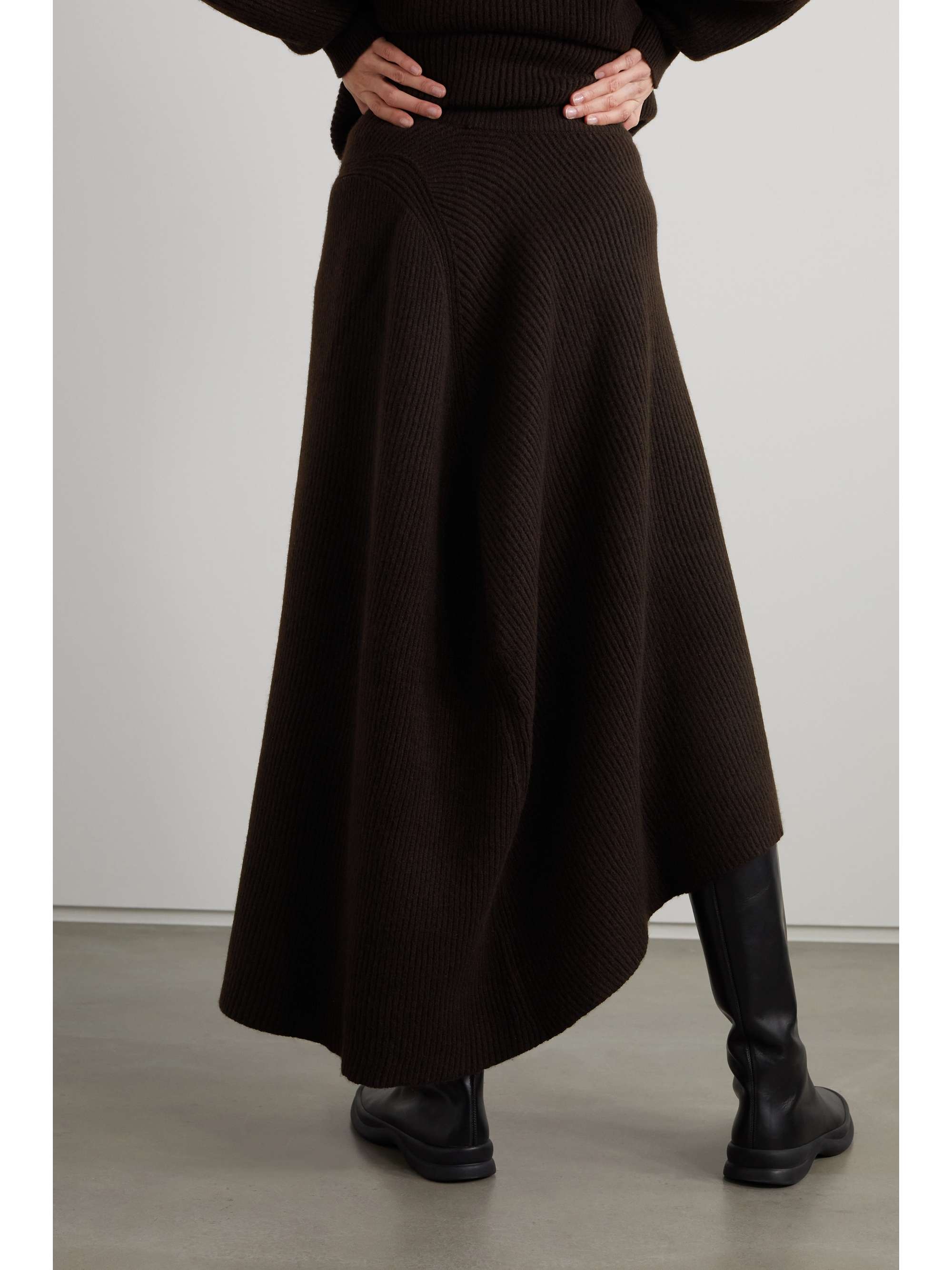 THE ROW Desdemona asymmetric ribbed wool midi skirt