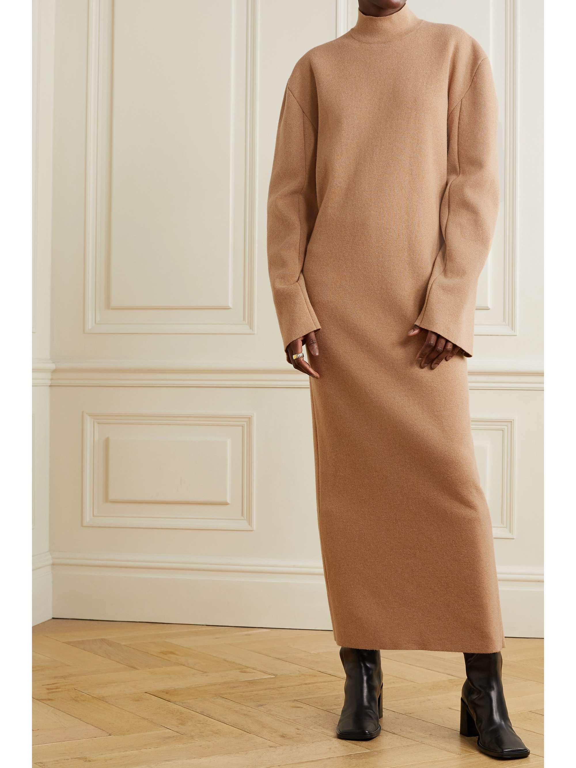 THE ROW Doroteo cashmere turtleneck midi dress
