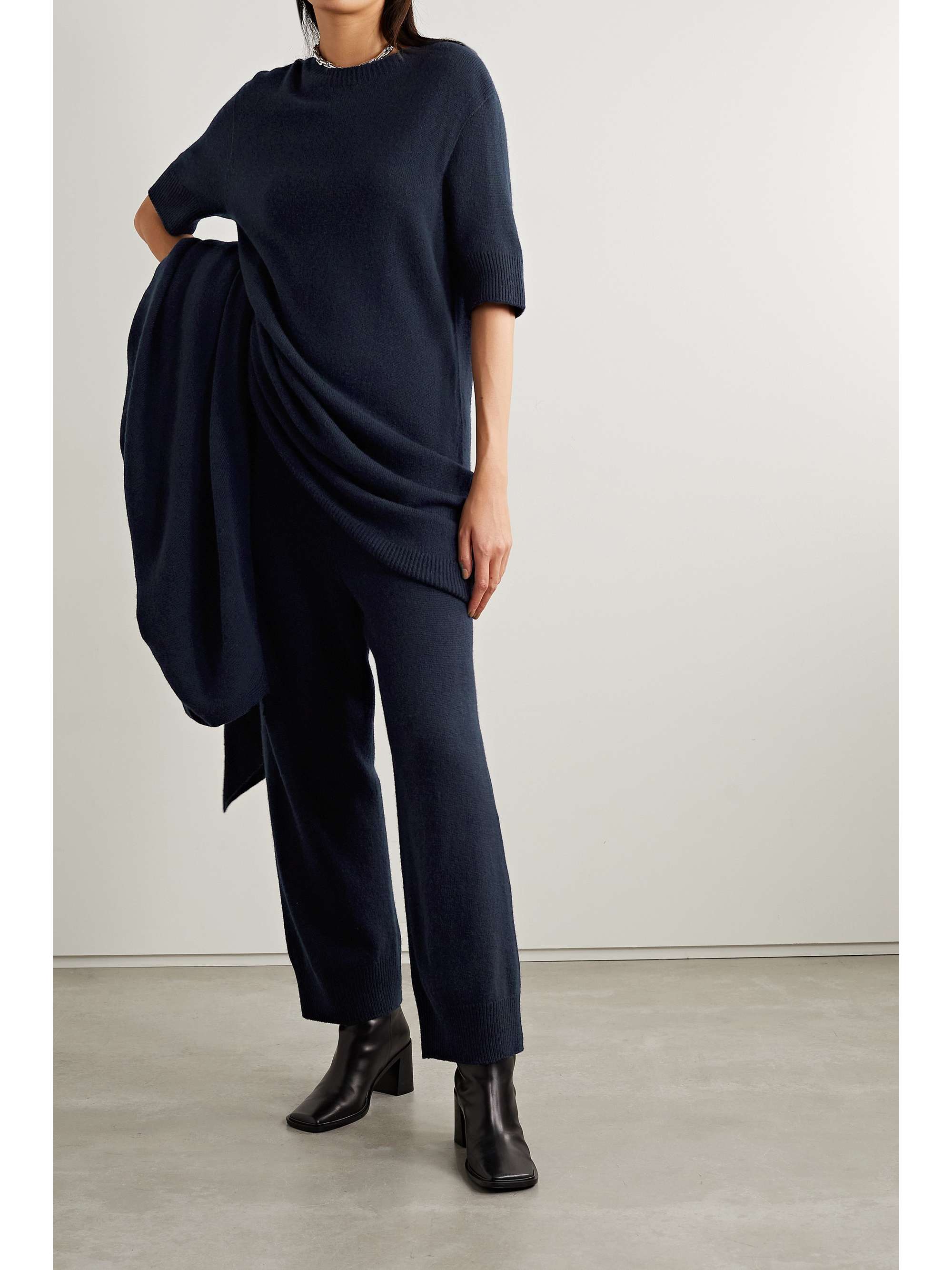 THE ROW Dahlia cashmere tapered pants