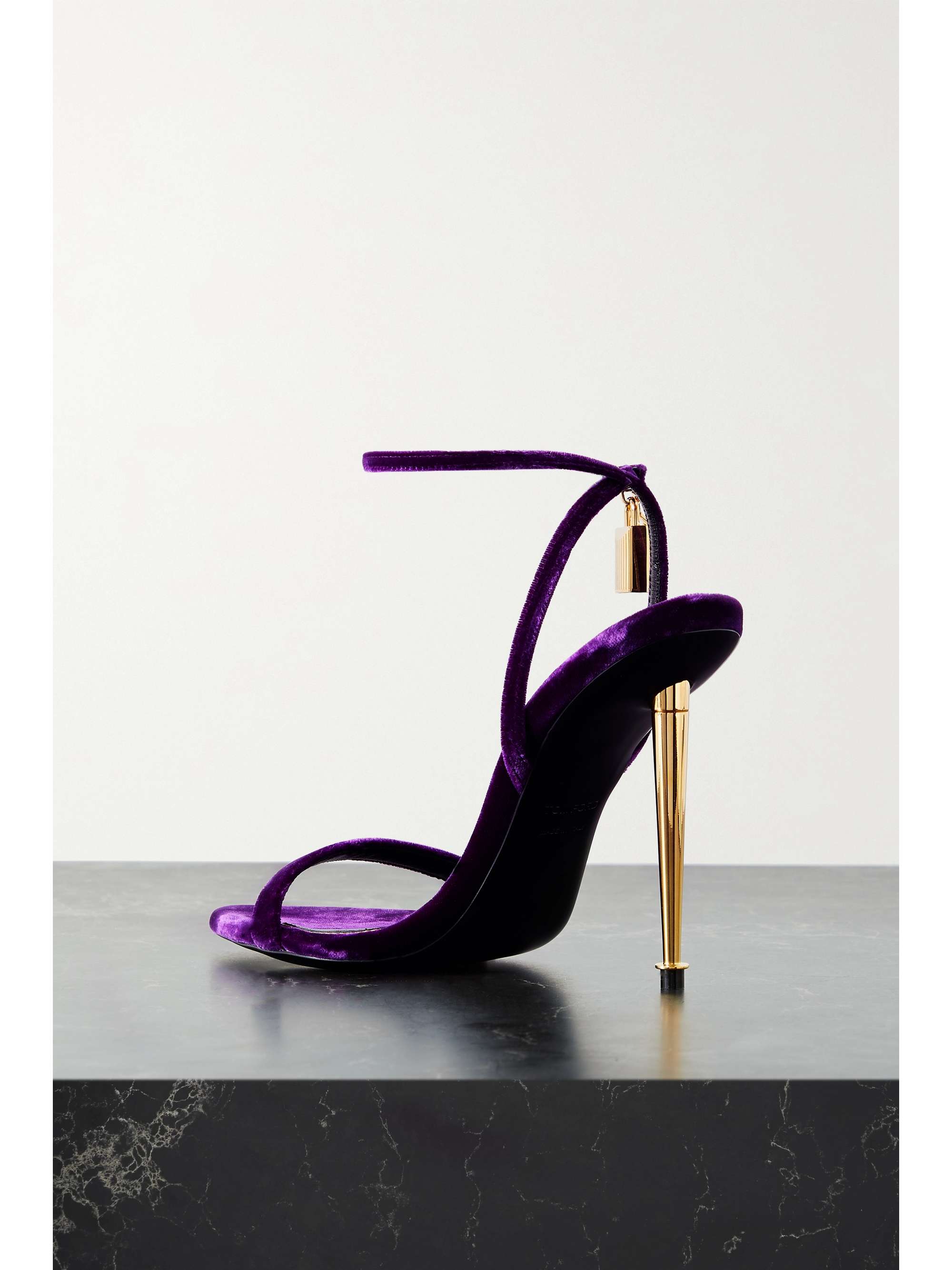 TOM FORD Sandales en velours à ornements Padlock