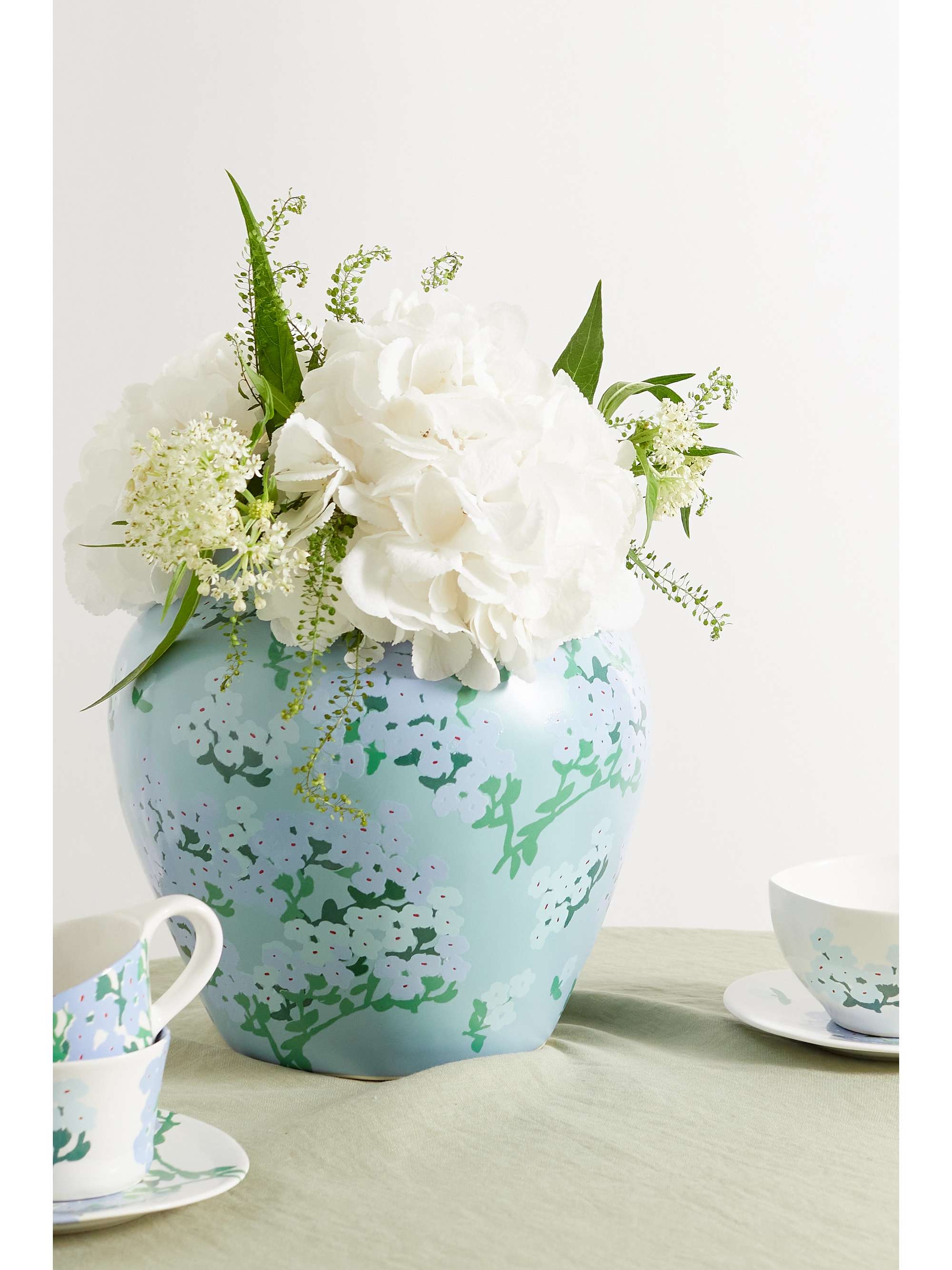 Small 24cm ceramic vase
