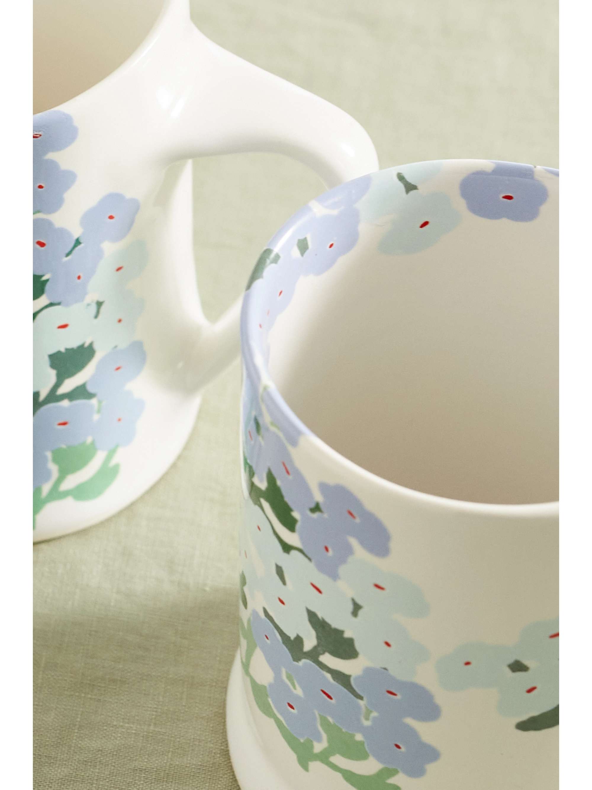 BERNADETTE Set of two ceramic mugs