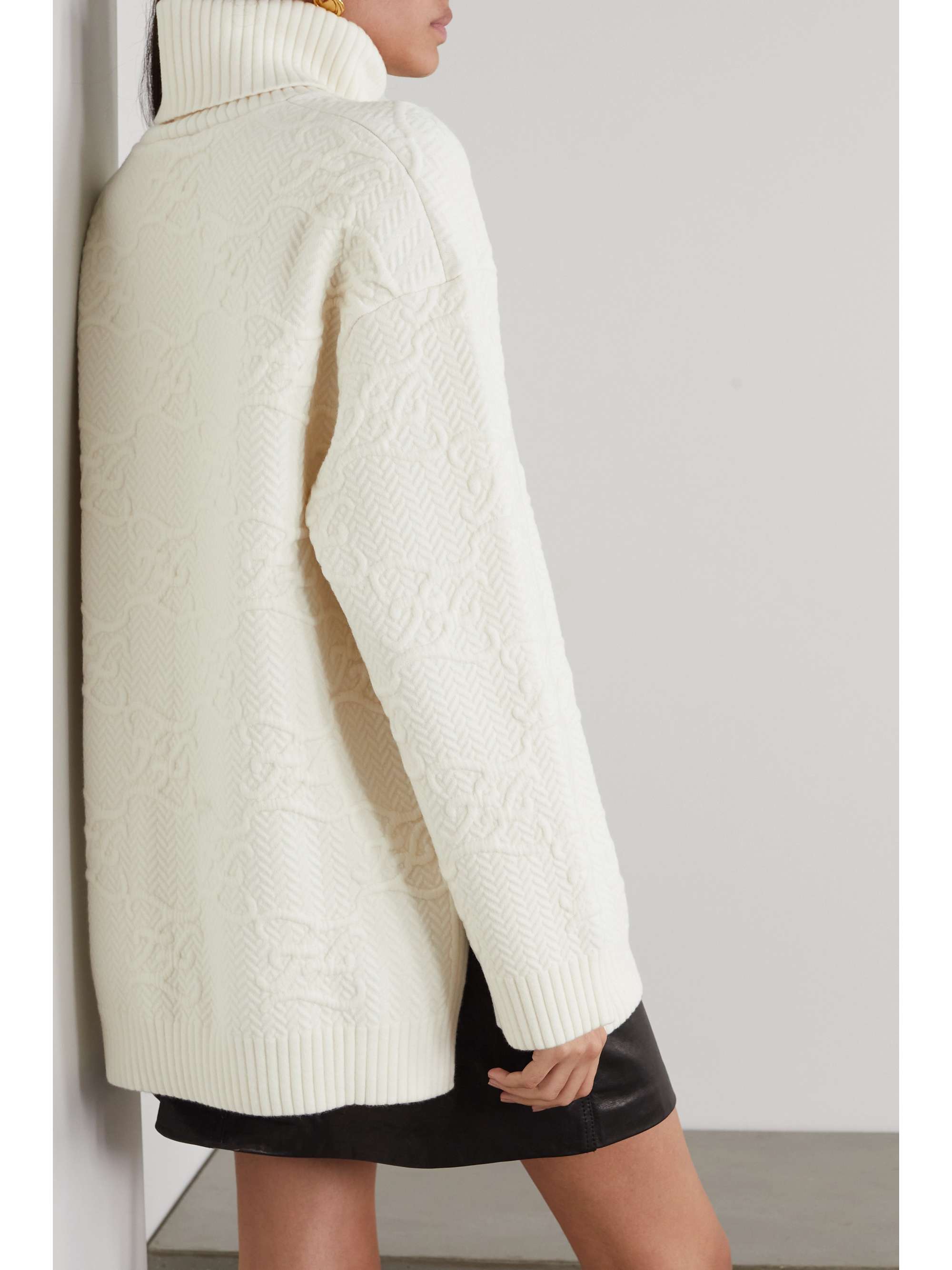 fendi oversized sweater