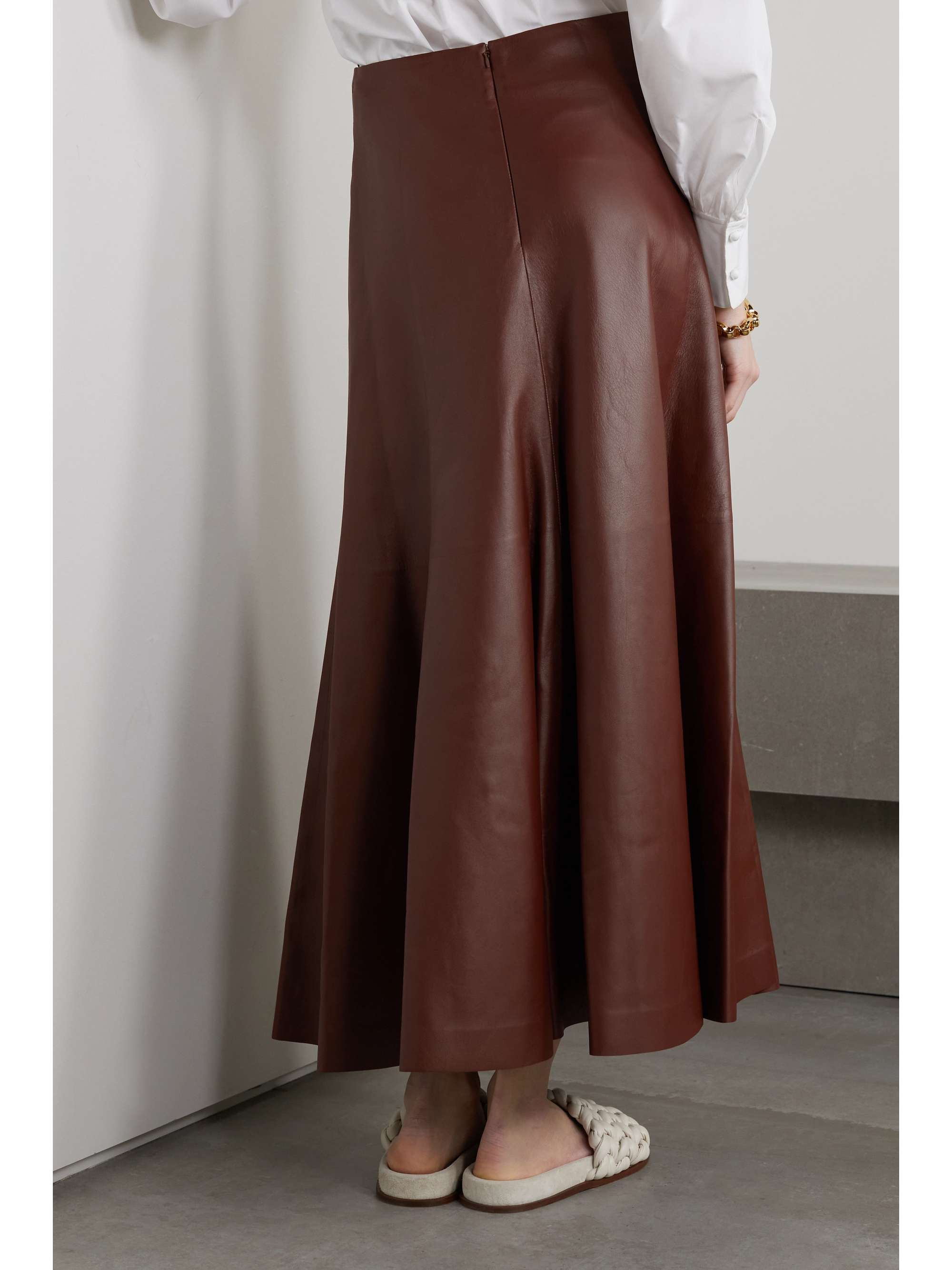 CHLOÉ Leather midi skirt