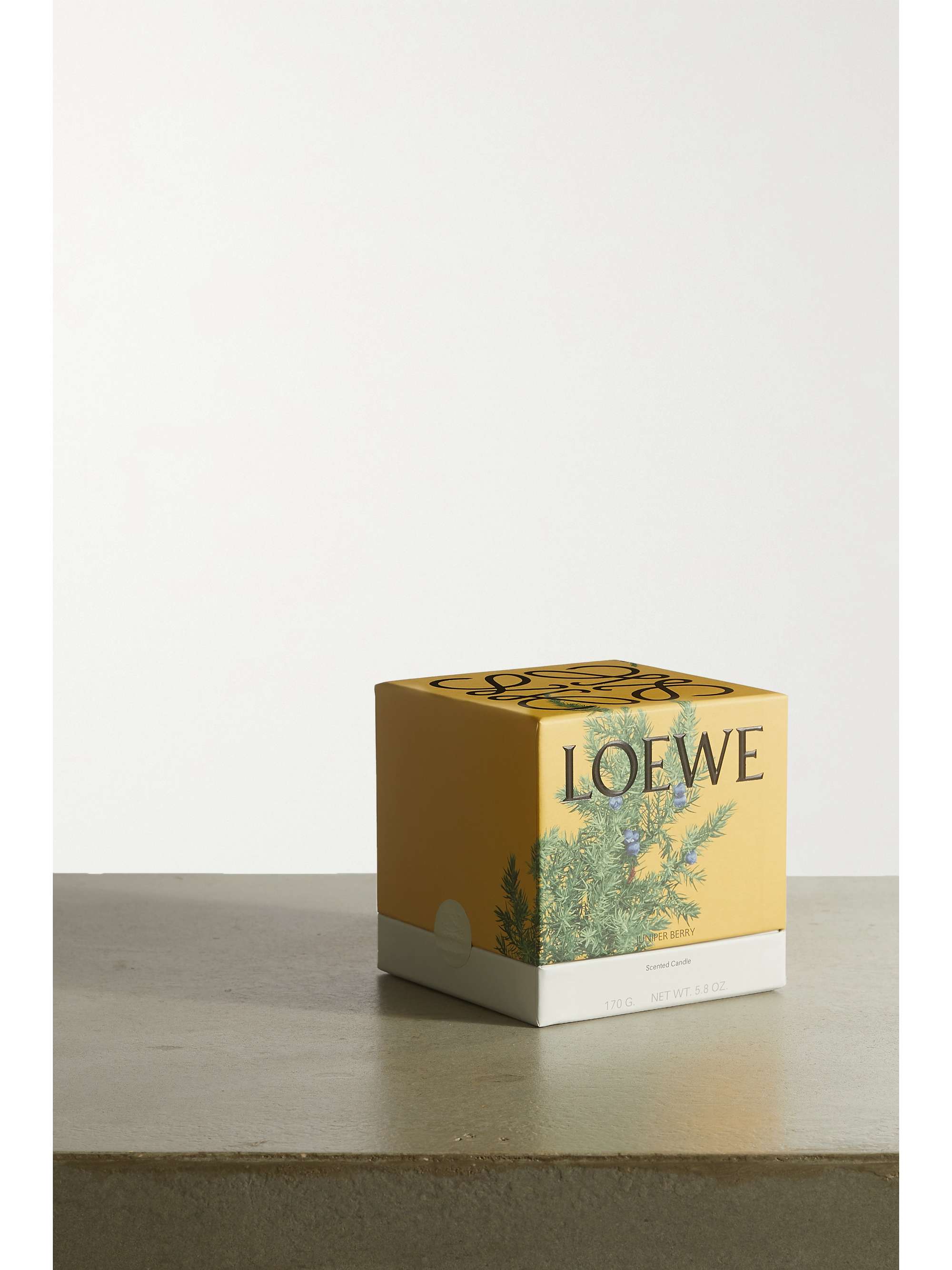 LOEWE PERFUMES Liquorice small scented candle, 170g