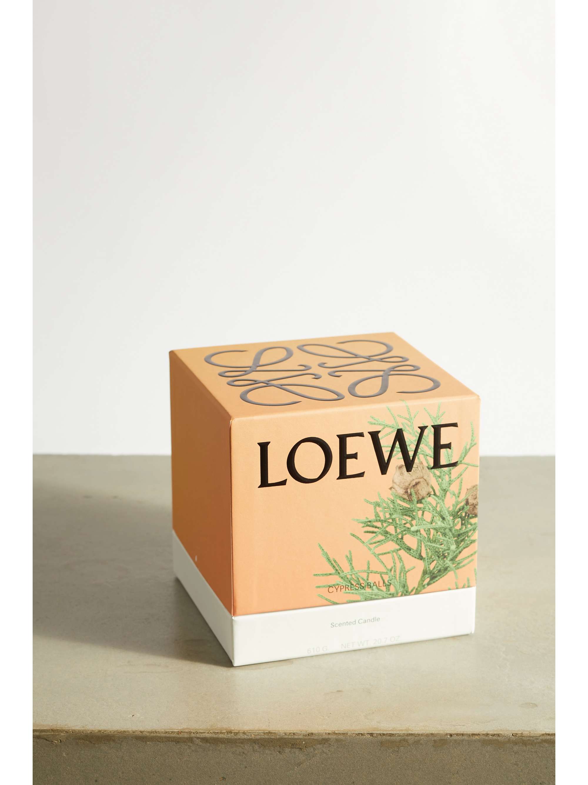LOEWE PERFUMES 番茄叶中号香薰蜡烛，610g