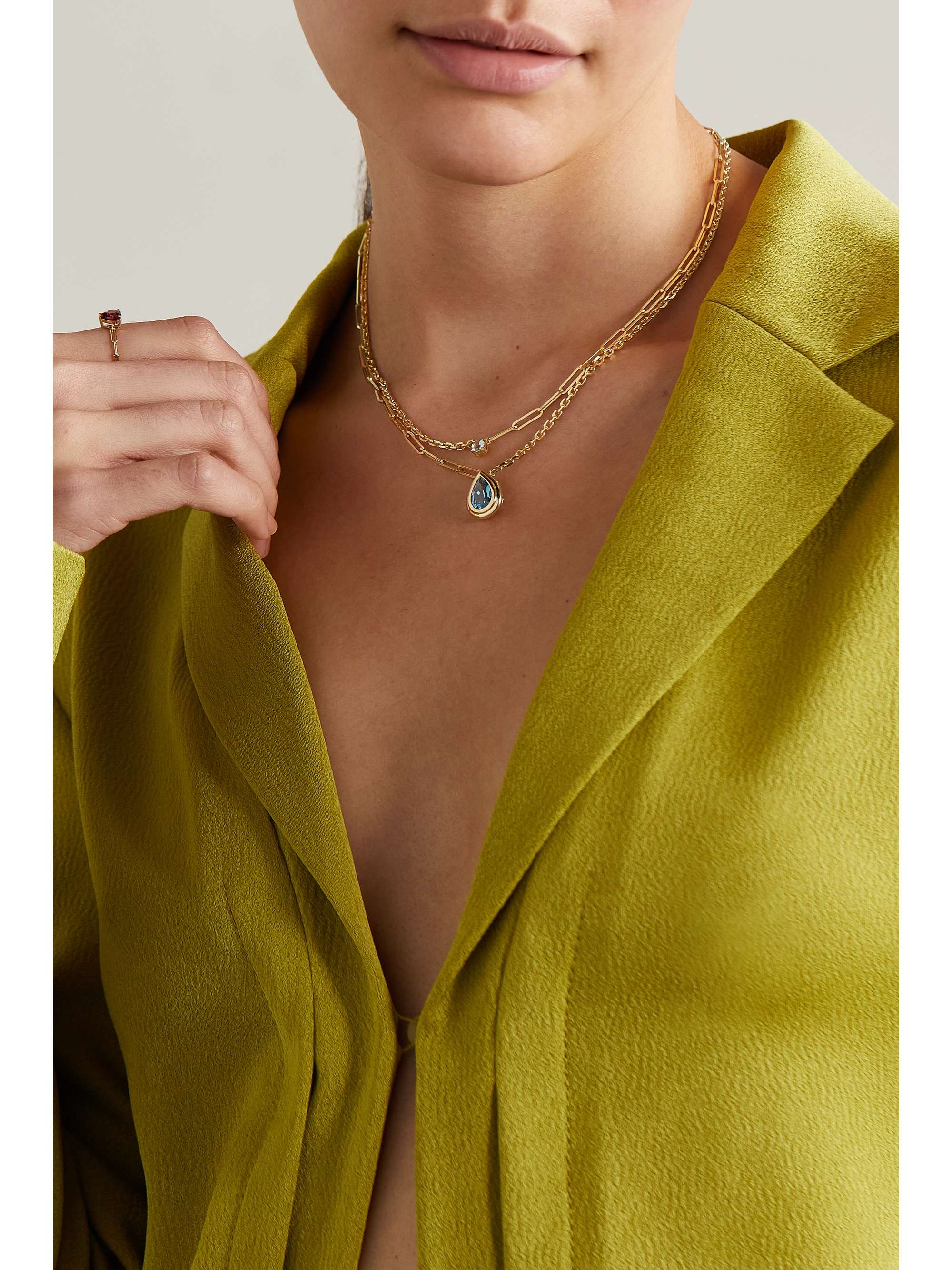YVONNE LÉON 18-karat gold peridot necklace