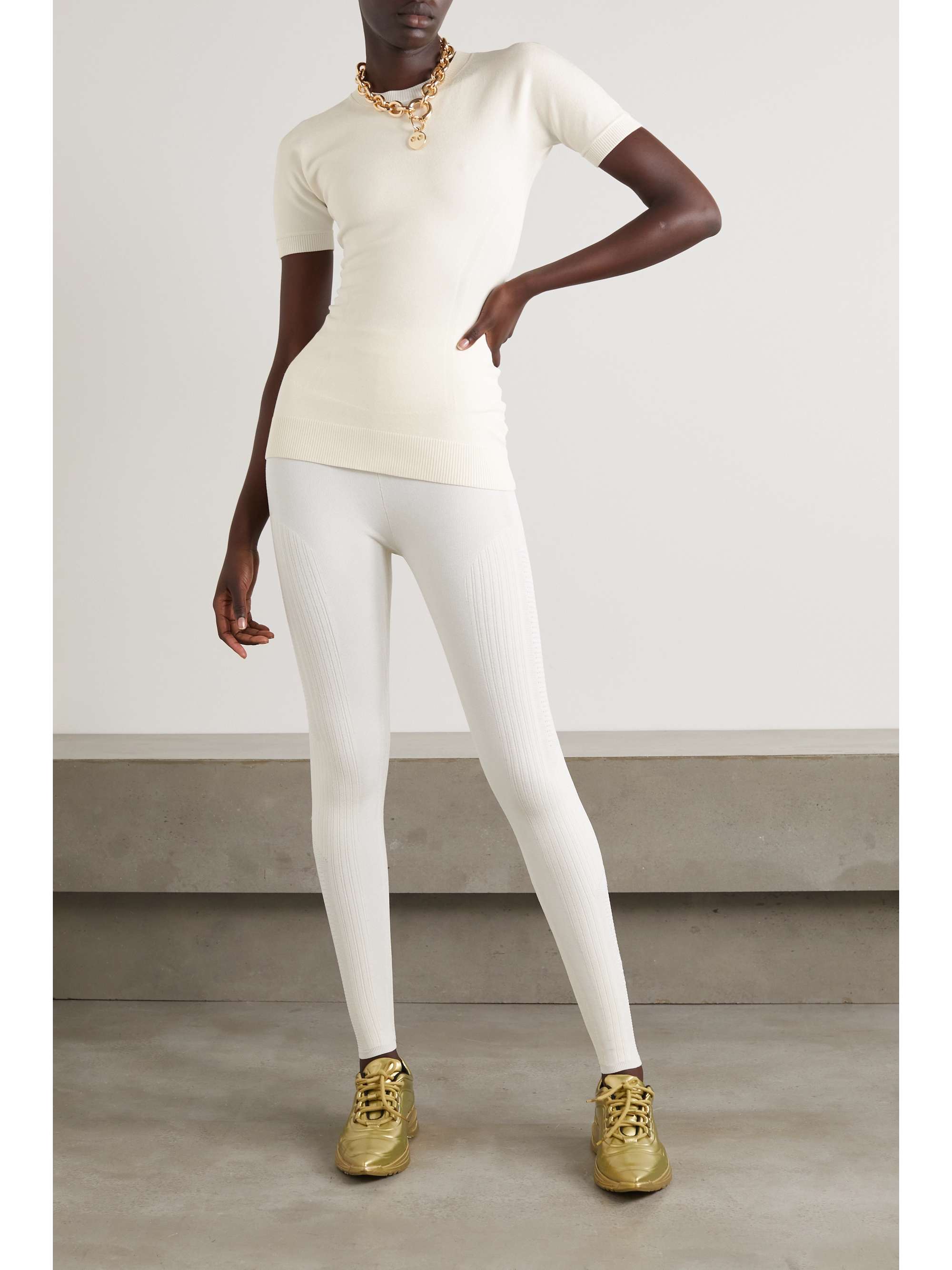 AZ FACTORY MyBody stretch-knit top
