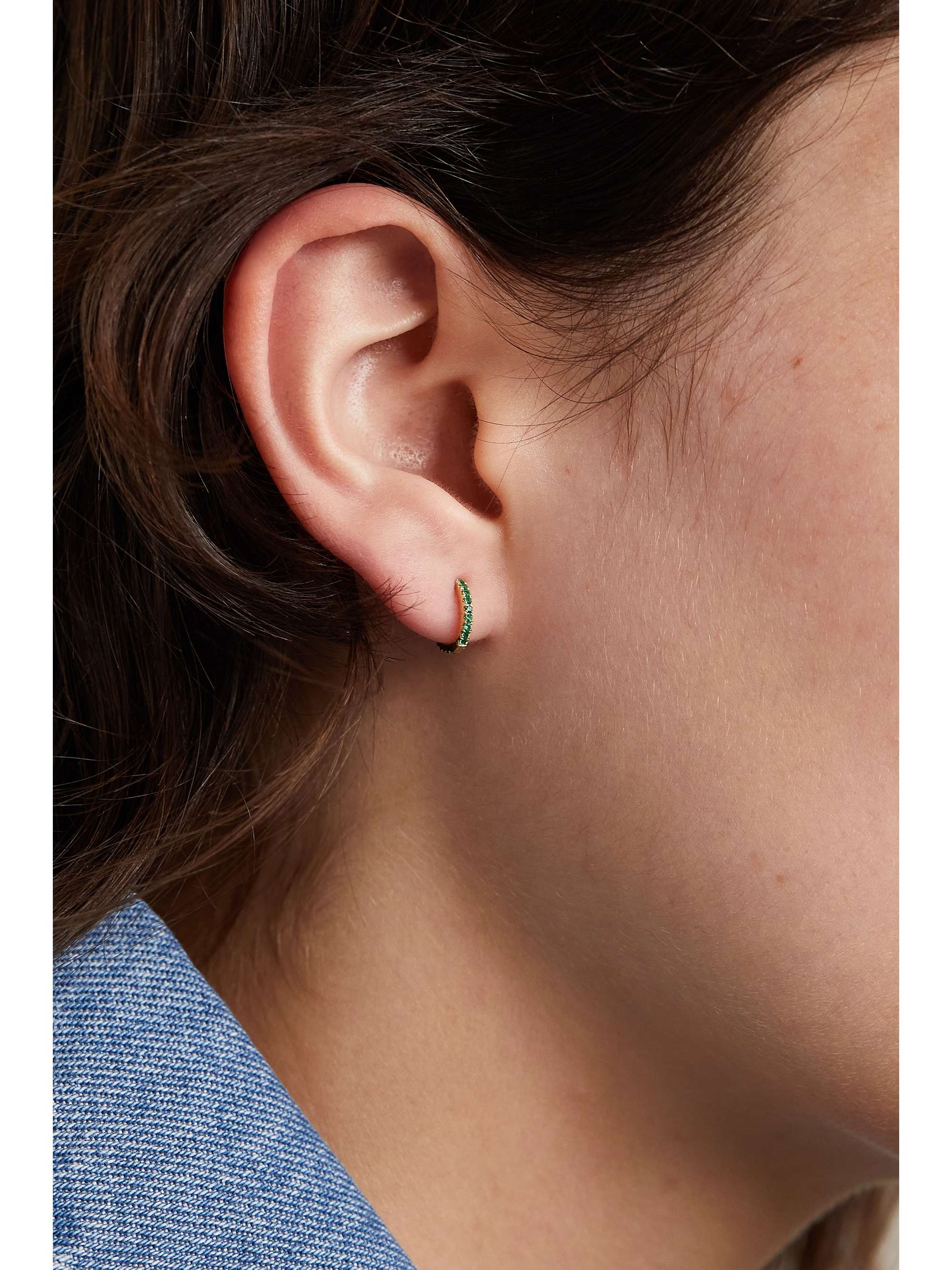 MARIA TASH 6.5mm 18-karat gold emerald hoop single earring