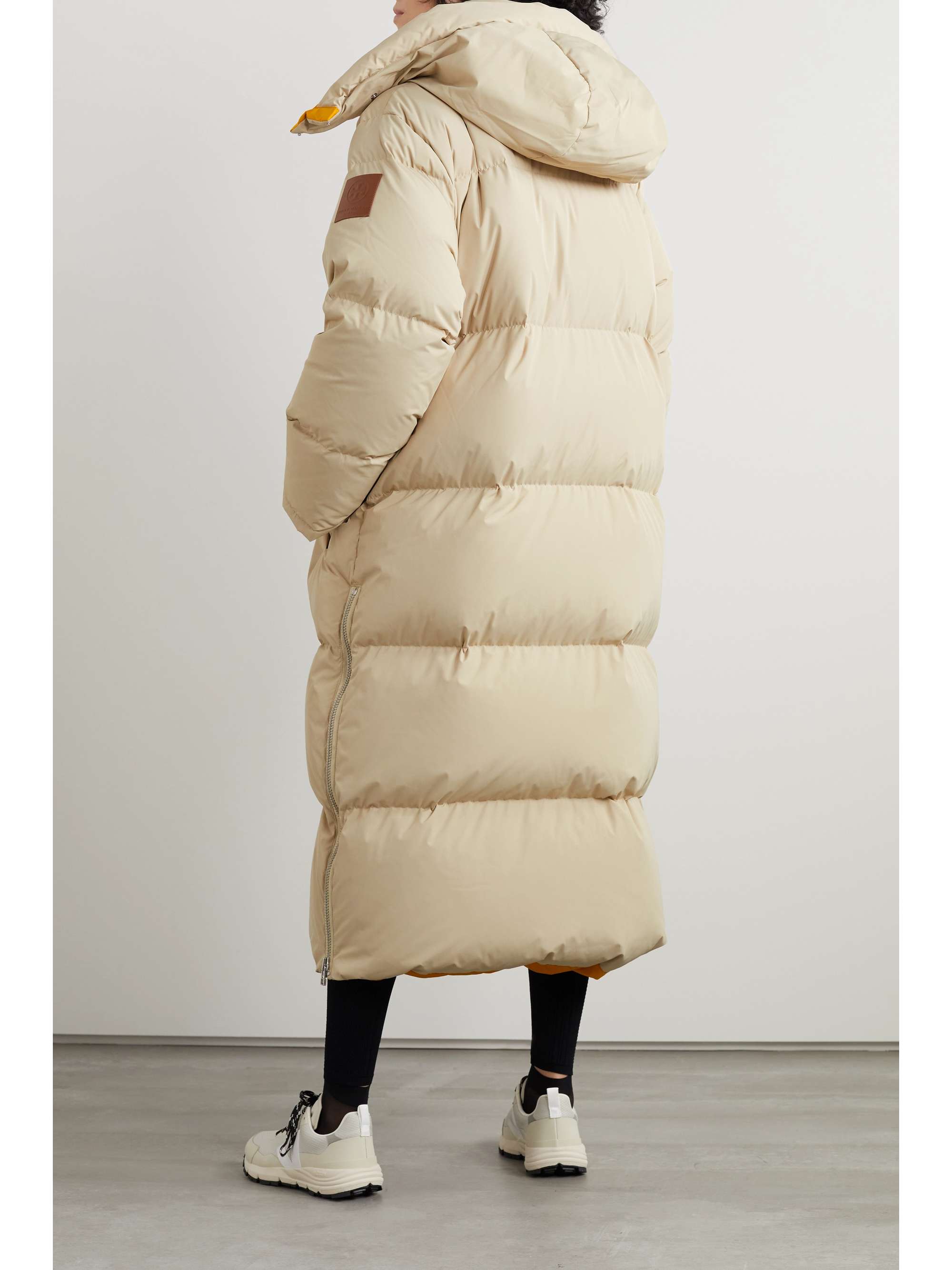 TORY SPORT Hooded quilted shell down coat