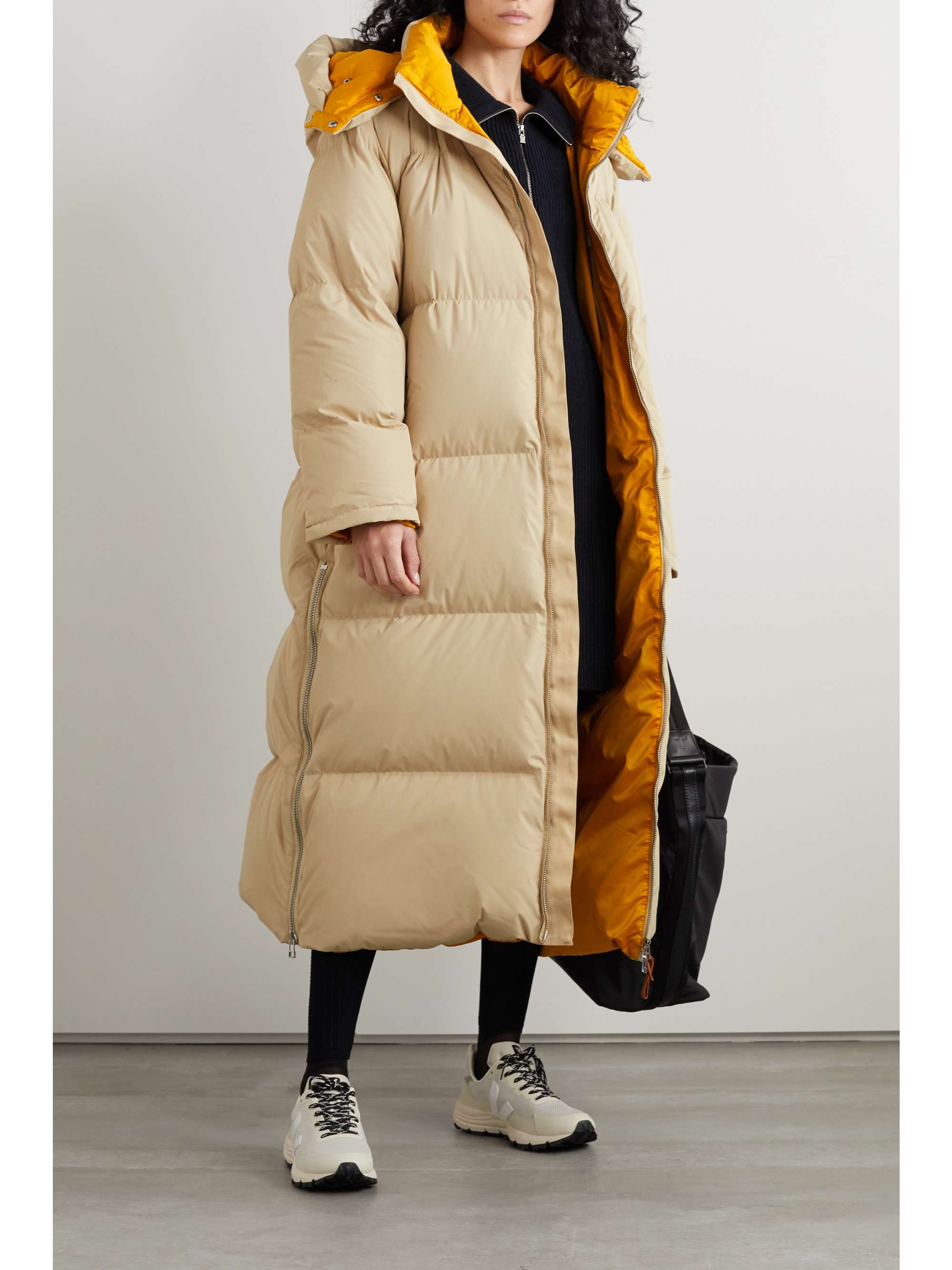 TORY SPORT Hooded quilted shell down coat