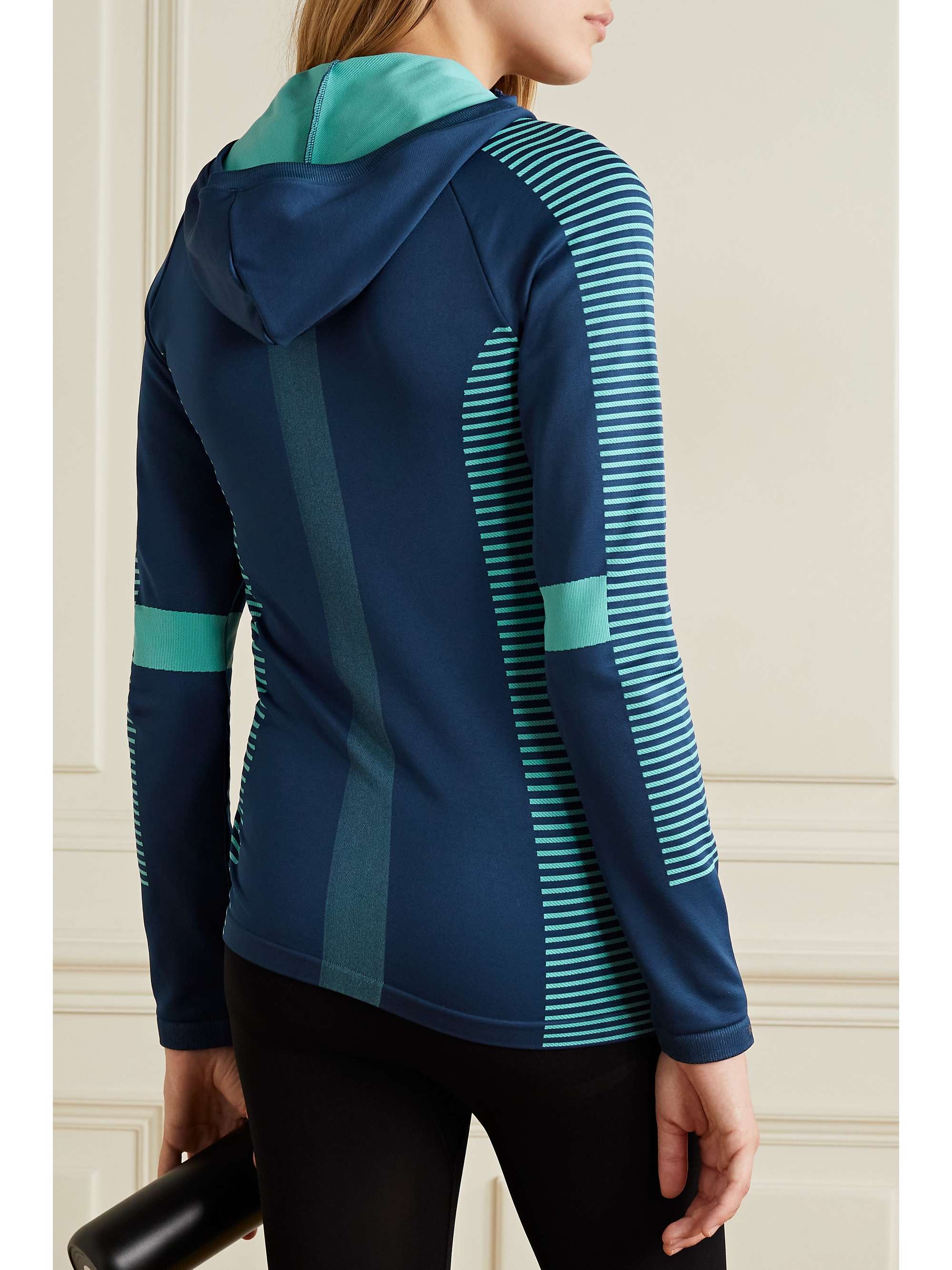 FALKE ERGONOMIC SPORT SYSTEM Hooded striped stretch-knit jacket
