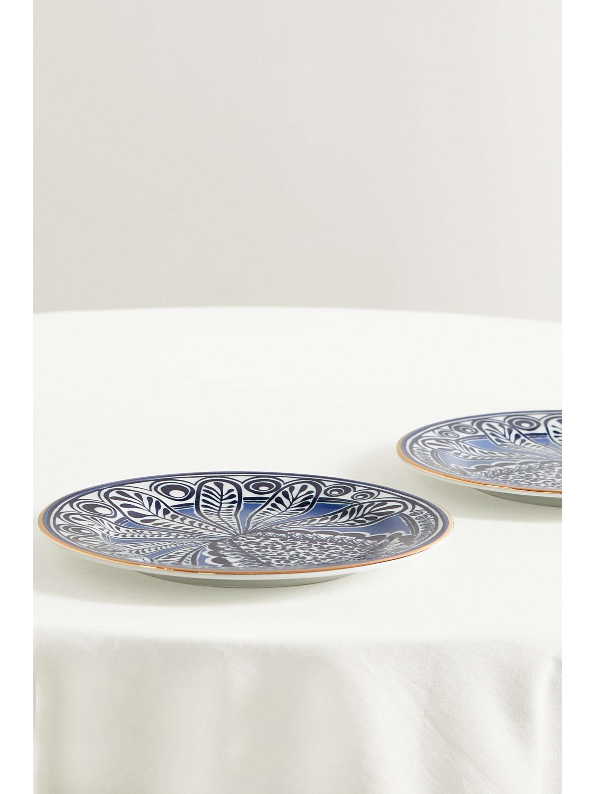 LA DOUBLEJ Set of two gold-plated porcelain dessert plates