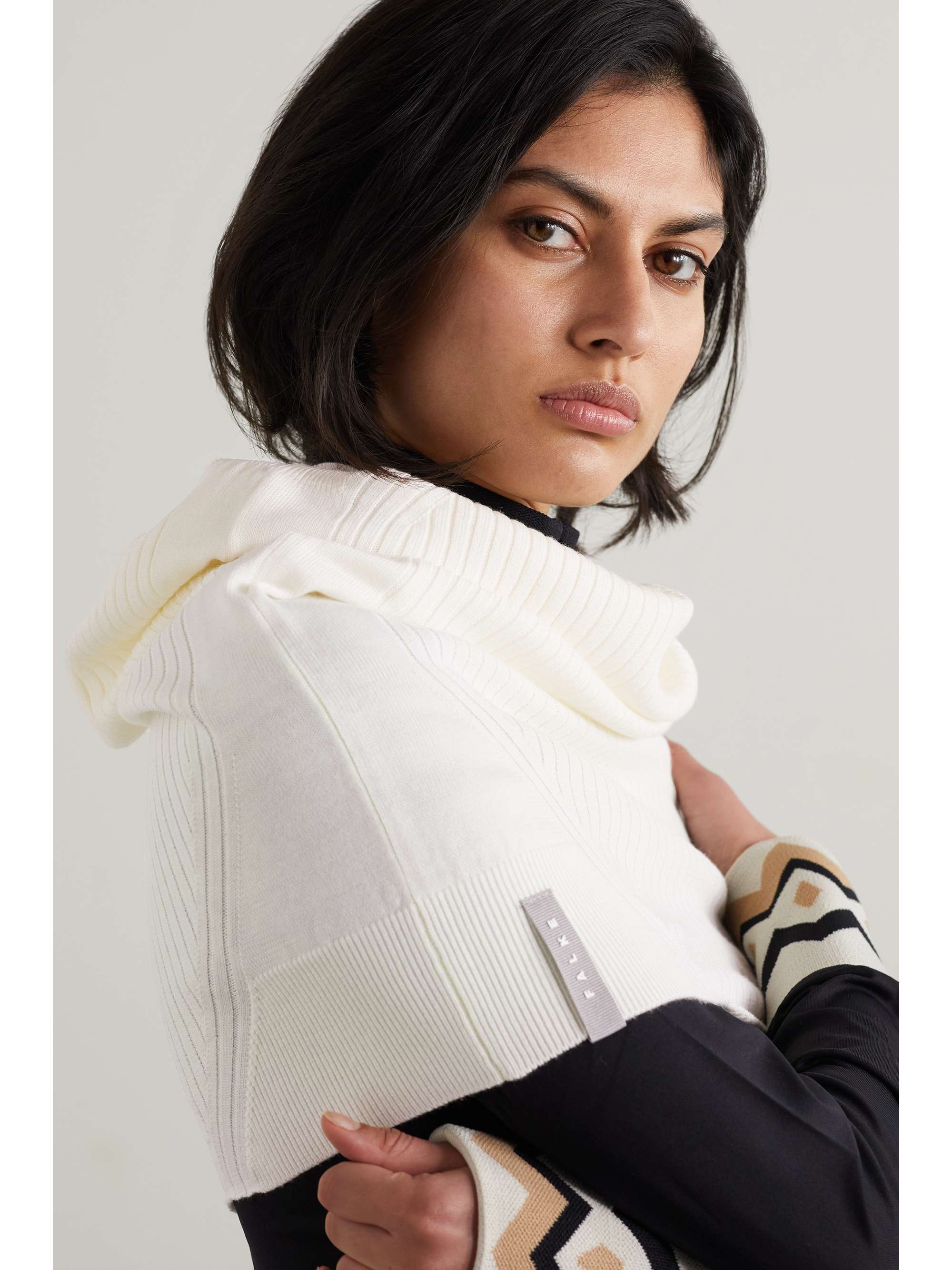 FALKE ERGONOMIC SPORT SYSTEM Tube ribbed wool snood