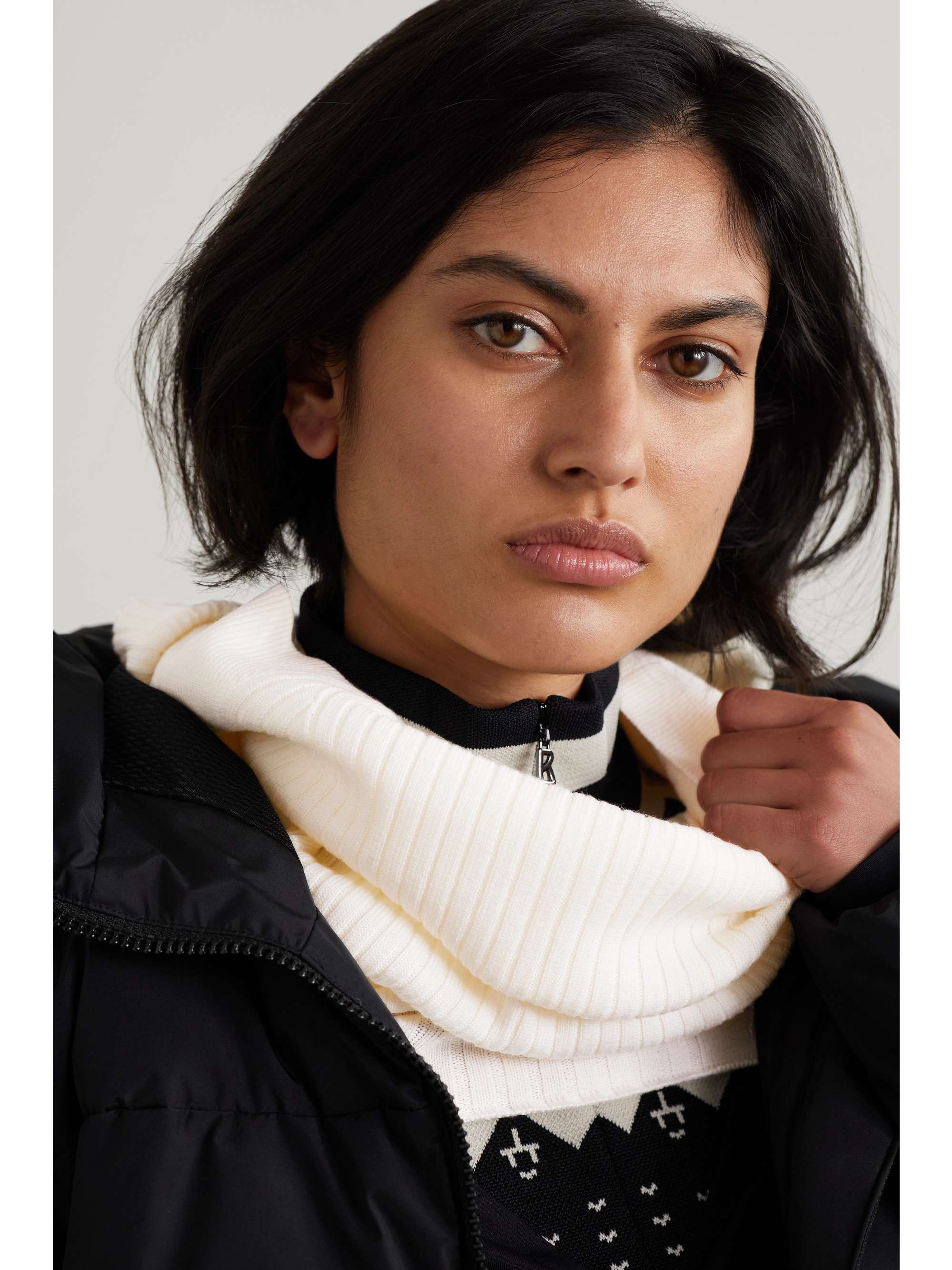 FALKE ERGONOMIC SPORT SYSTEM Tube ribbed wool snood