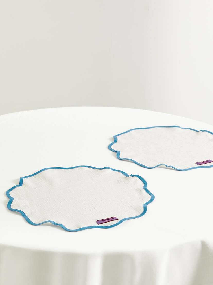 La DoubleJ Set Of Two Scalloped Cotton-blend Placemats