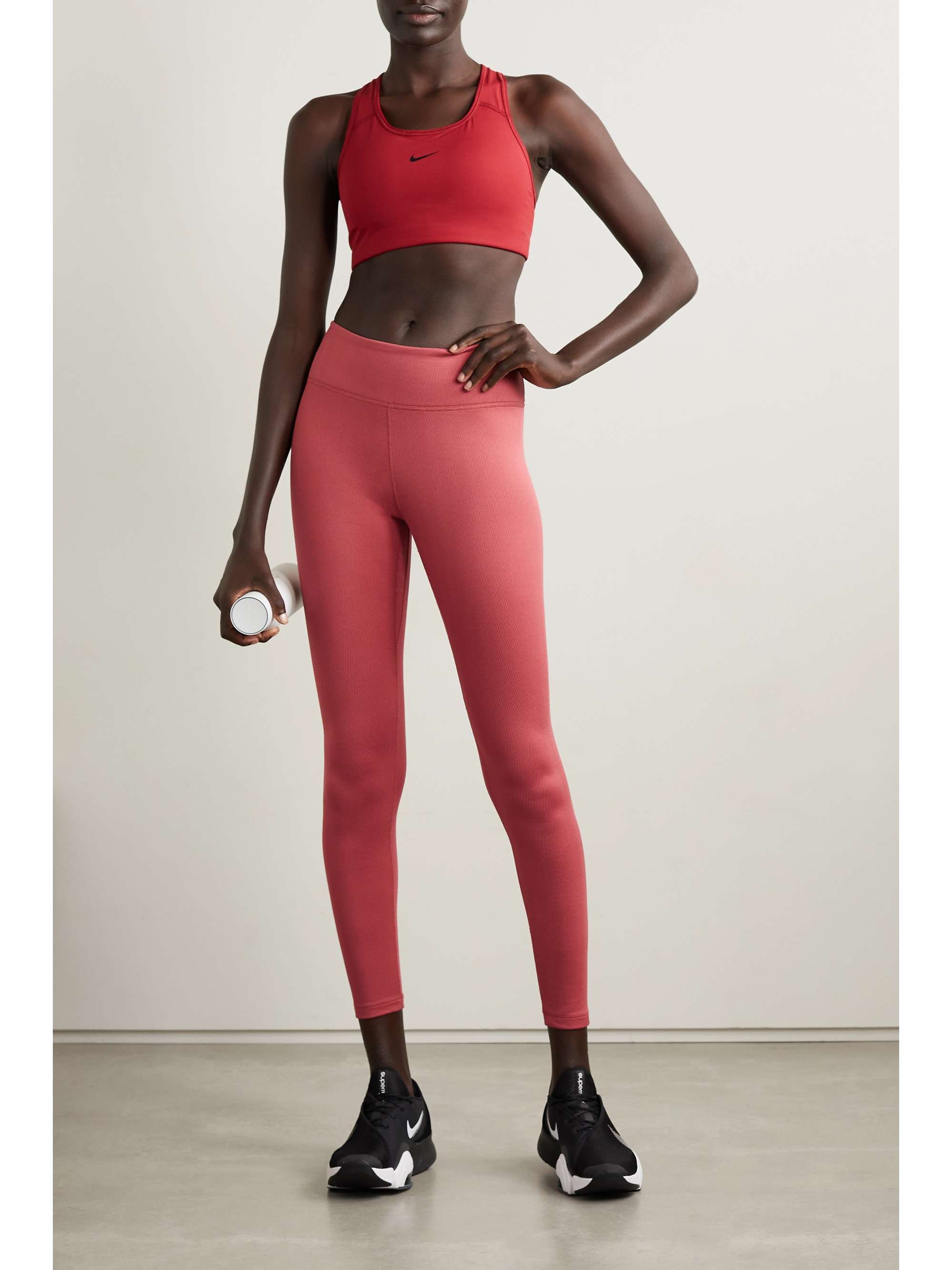 nike therma fit one leggings