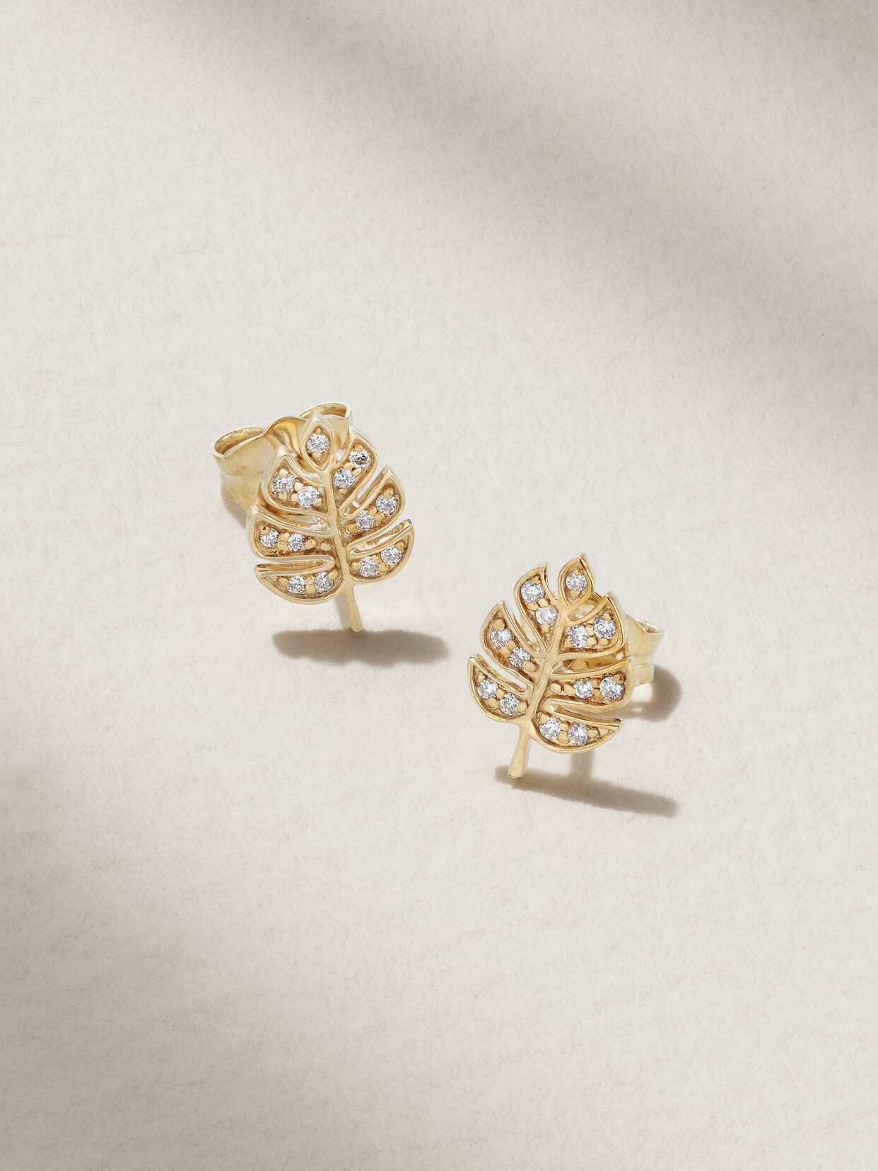 Sydney Evan Tiny Monstera Leaf 14-karat Gold Diamond Earrings