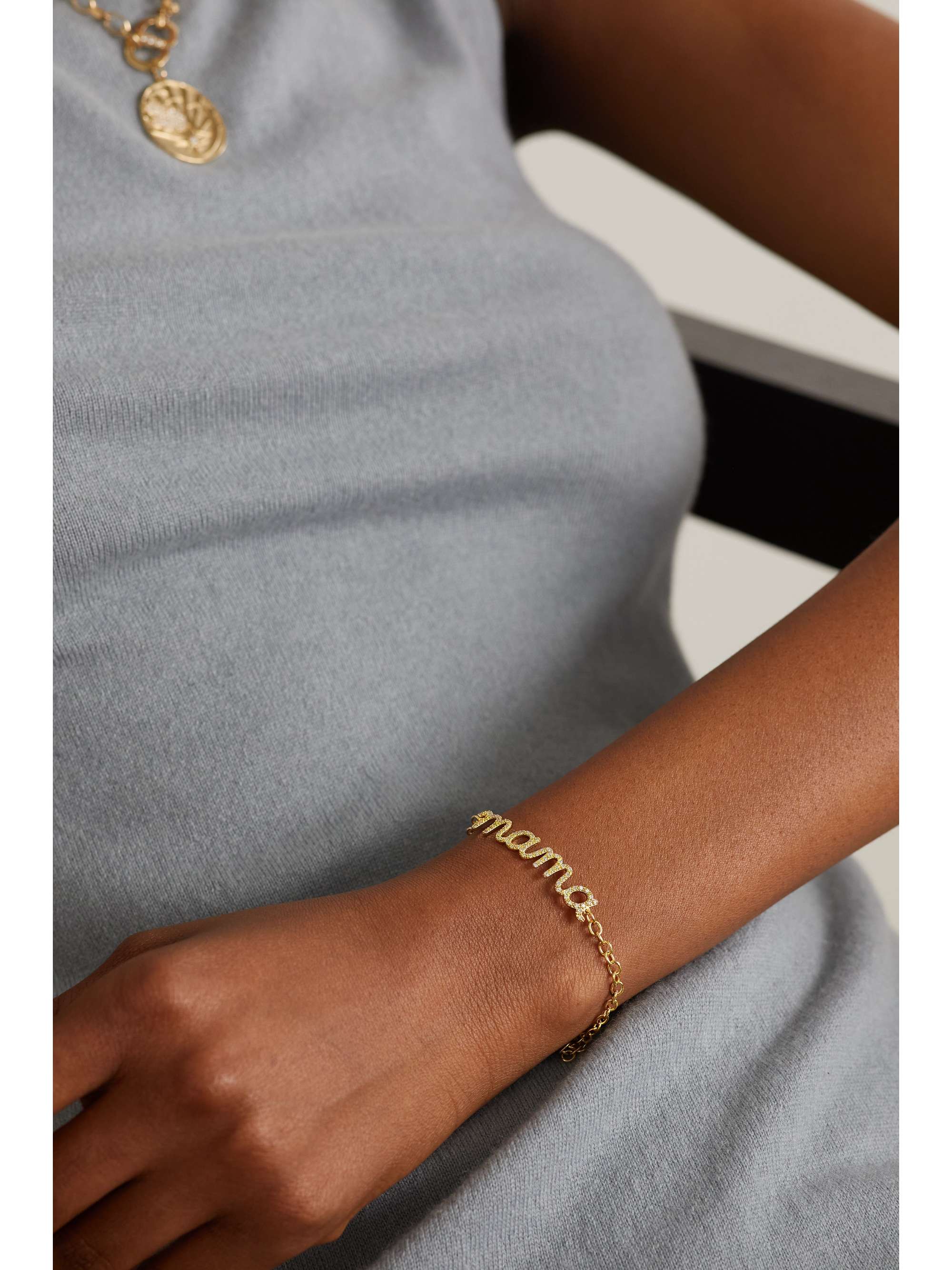 SYDNEY EVAN Large Mama Script 18-karat gold diamond bracelet