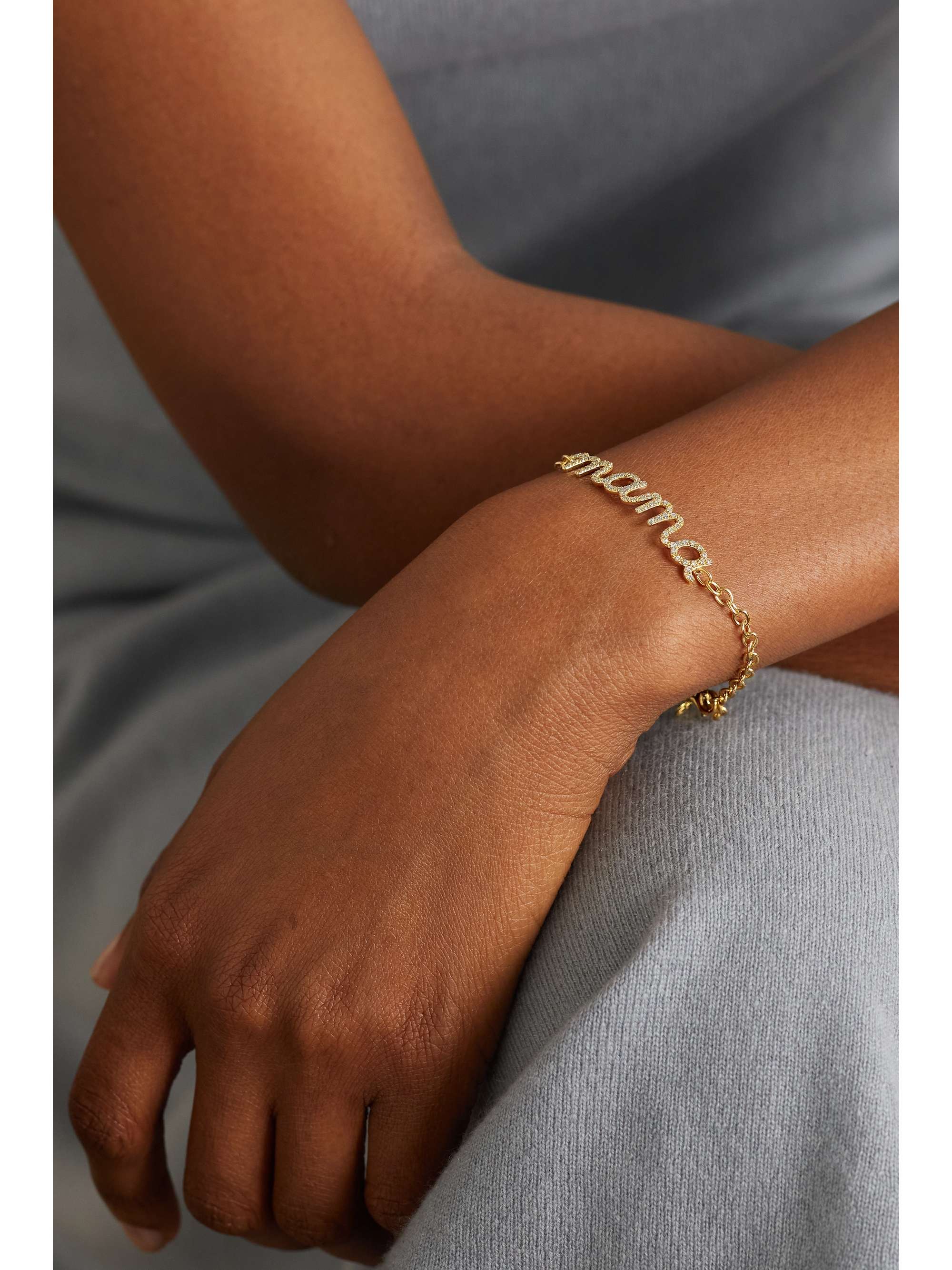 SYDNEY EVAN Large Mama Script 18-karat gold diamond bracelet