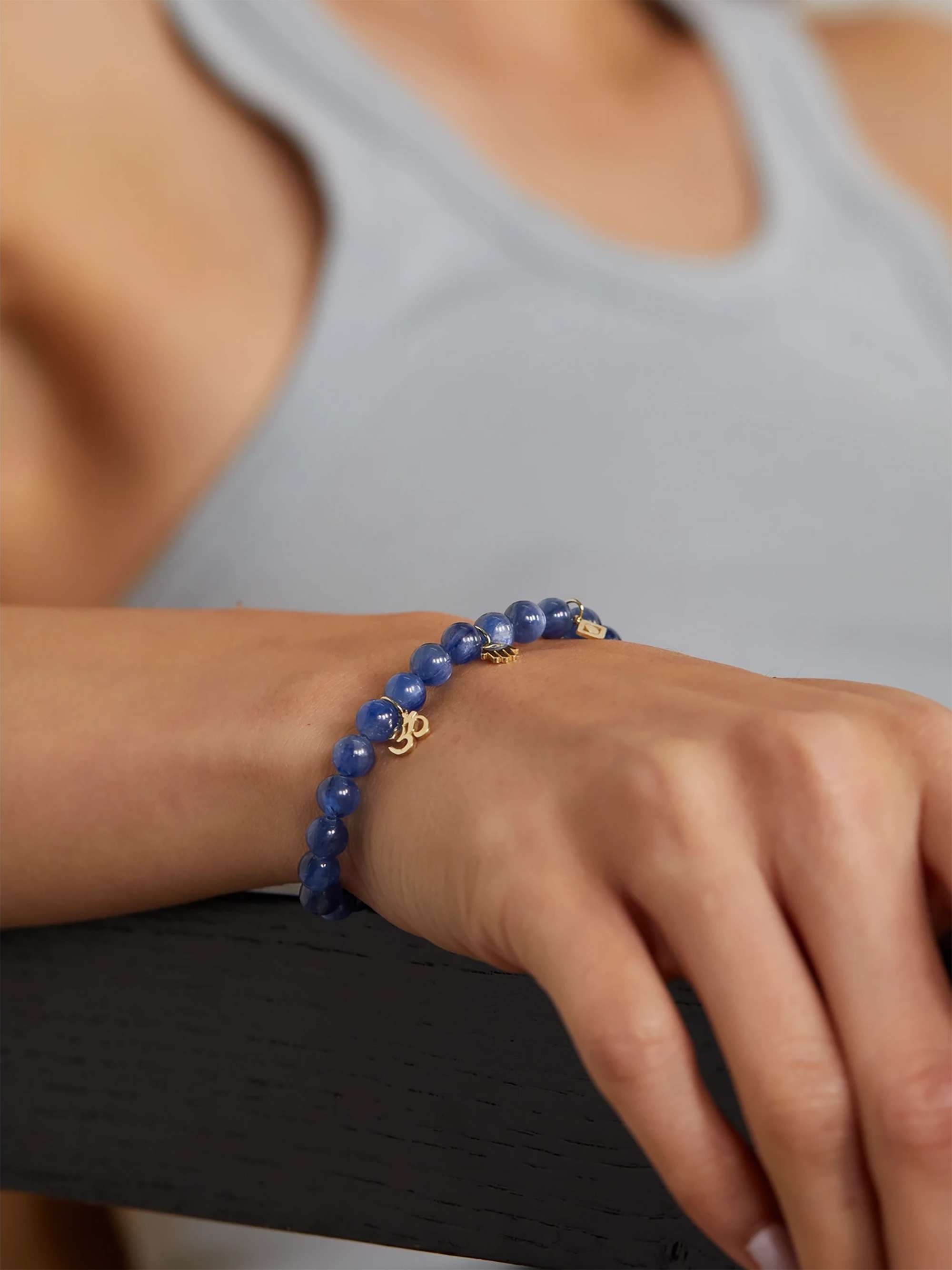 SYDNEY EVAN Spiritual Pure 14-karat gold kyanite bracelet