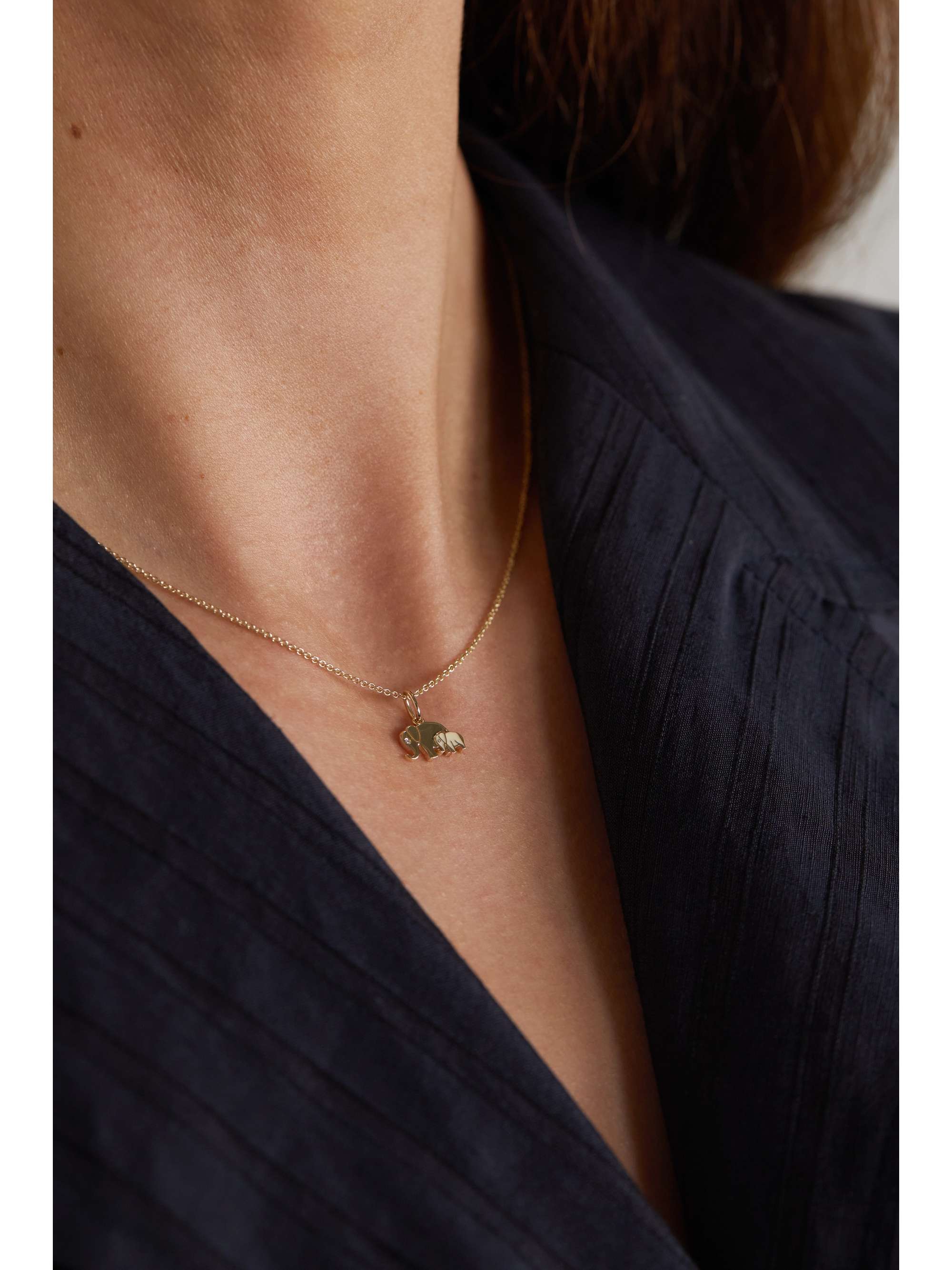 SYDNEY EVAN Elephant Family 14-karat gold, enamel and diamond necklace