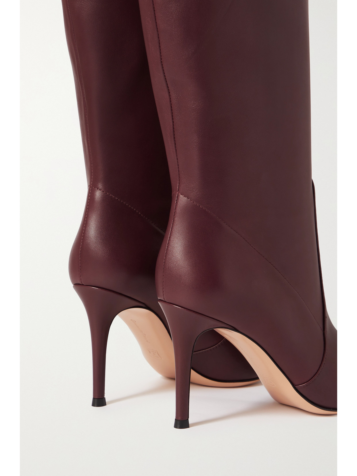 Shop Gianvito Rossi Hansen 85 Leather Knee Boots In Burgundy