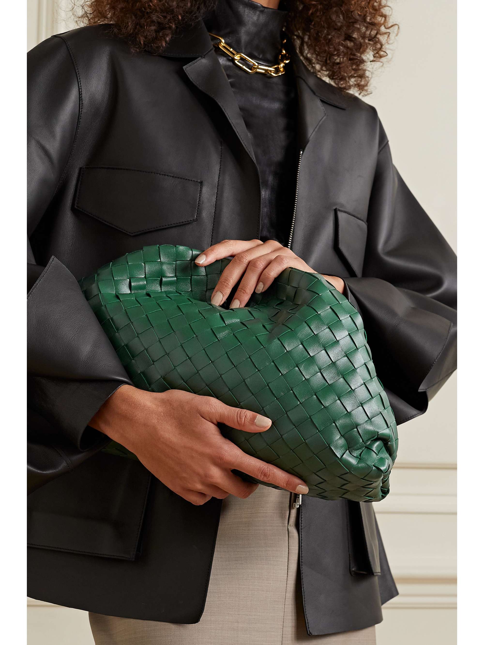 Bottega Veneta Intrecciato Weave The Cutting Class | vlr.eng.br