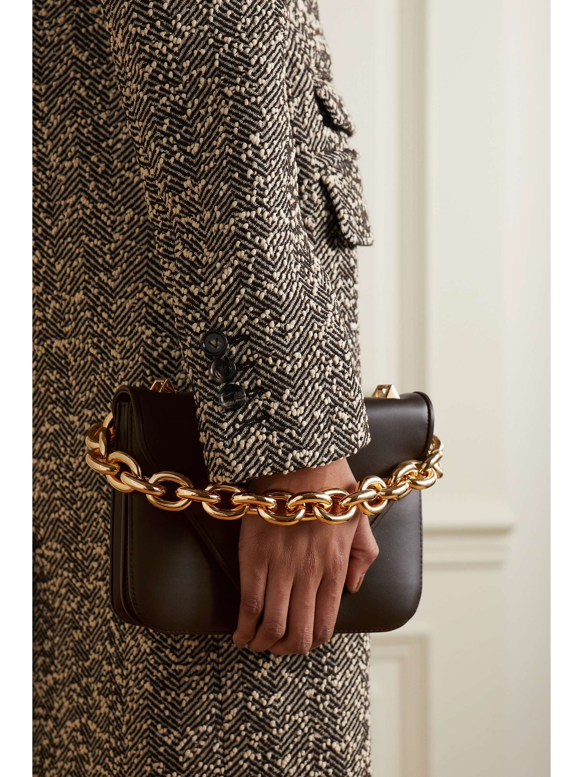 mount bolsa bottega veneta