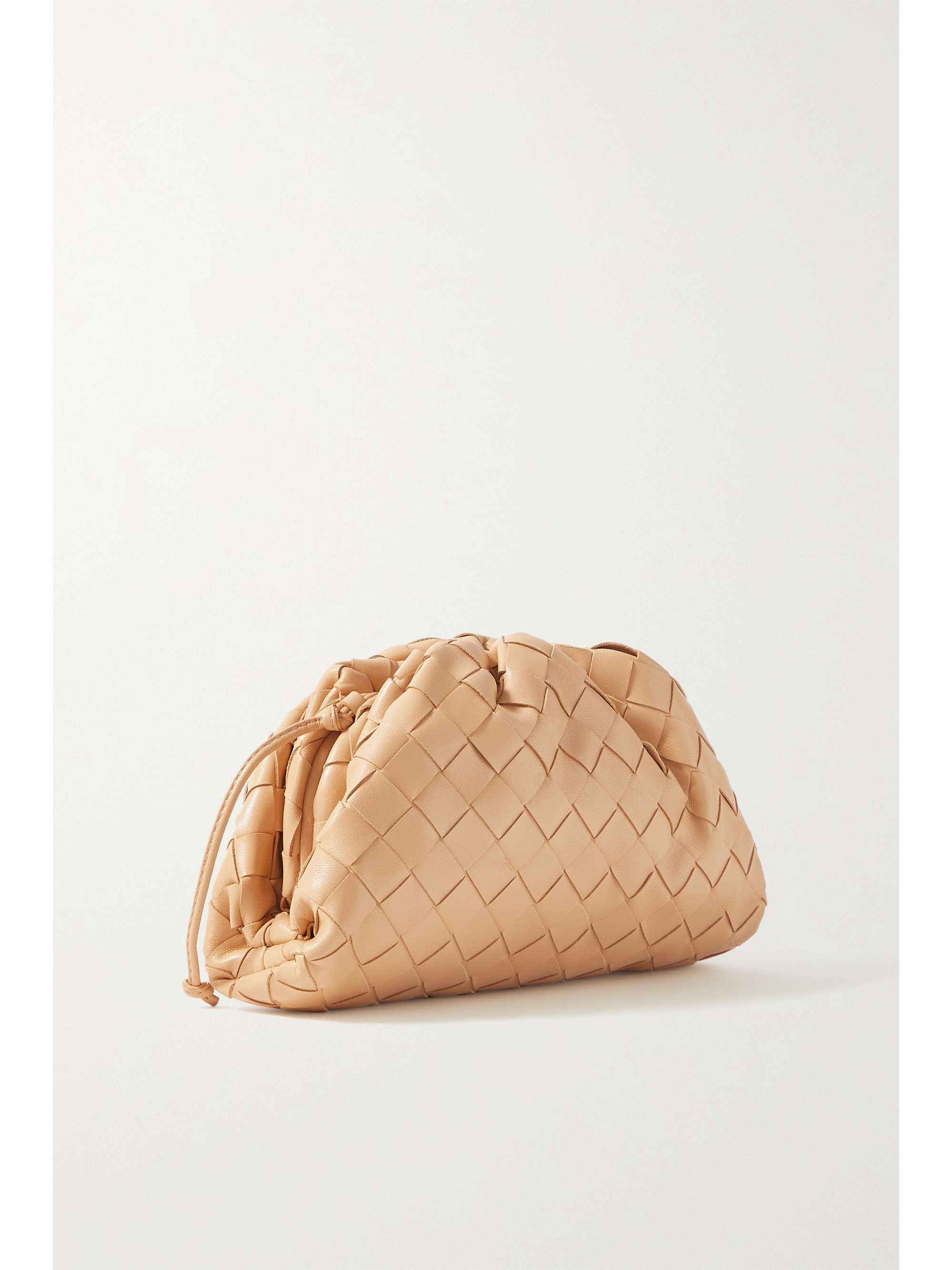 bottega veneta the pouch small gathered intrecciato leather clutch