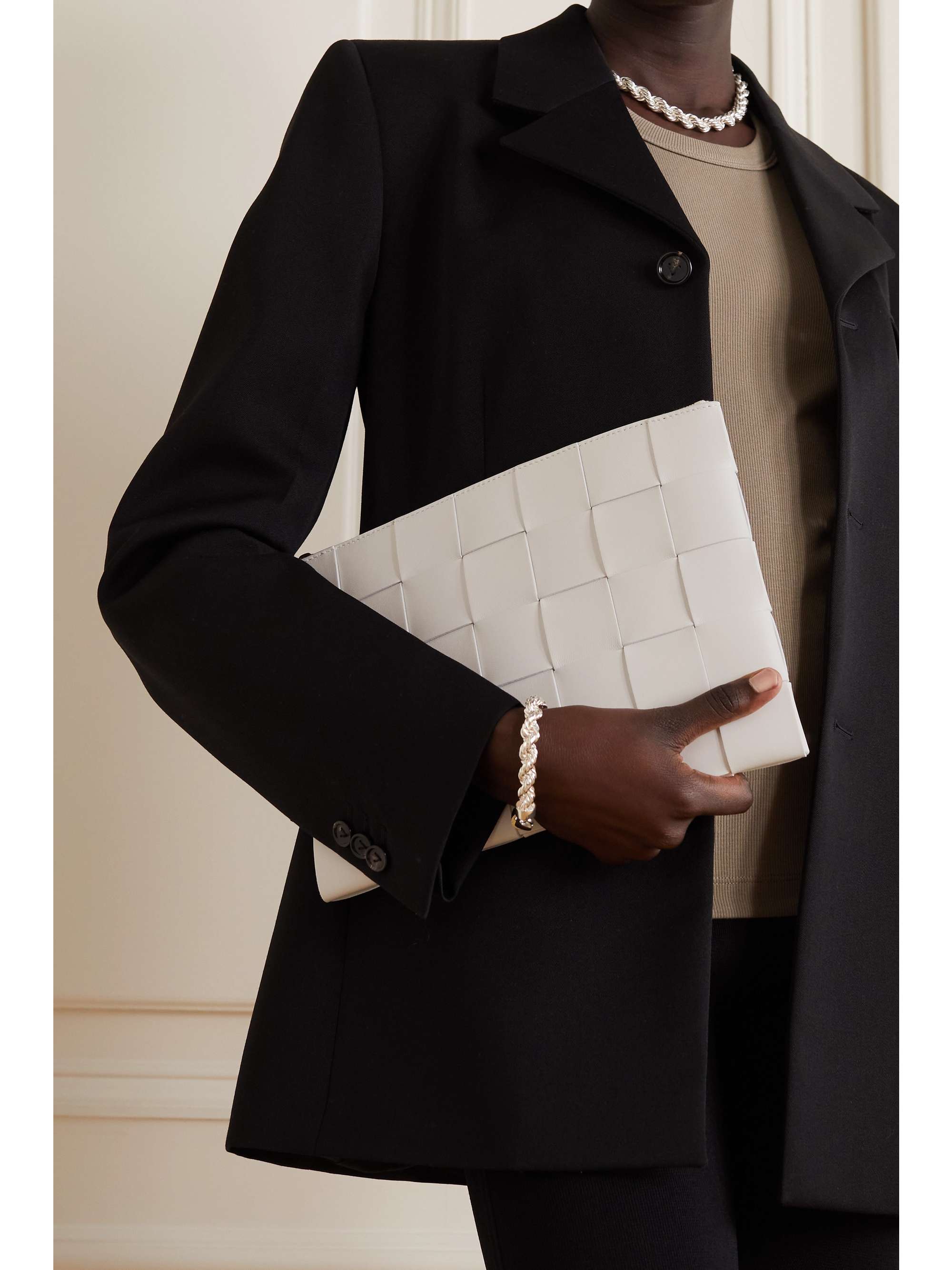 BOTTEGA VENETA Intrecciato leather pouch